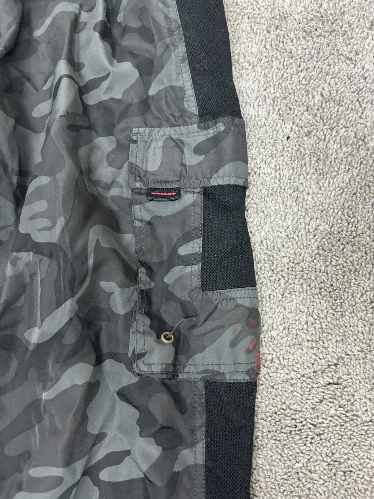 Other Emergency exit gray camo lined cargo pants Size US 30 / EU 46 - 6 Thumbnail