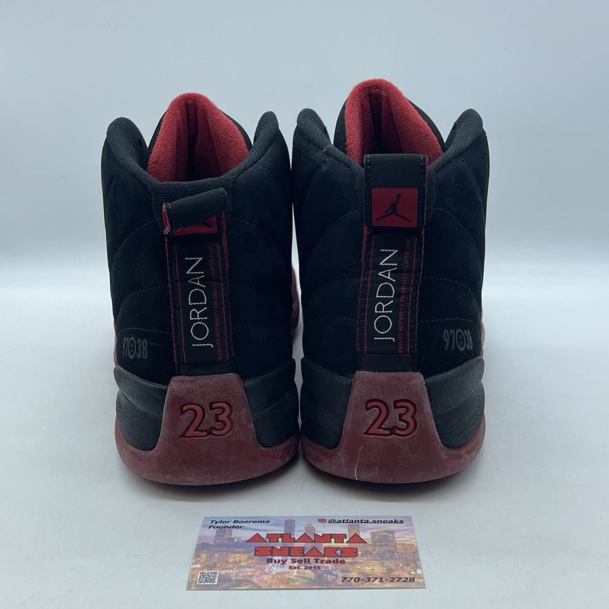 Jordan Brand Air Jordan 12 flu game Size US 10.5 / EU 43-44 - 2 Thumbnail