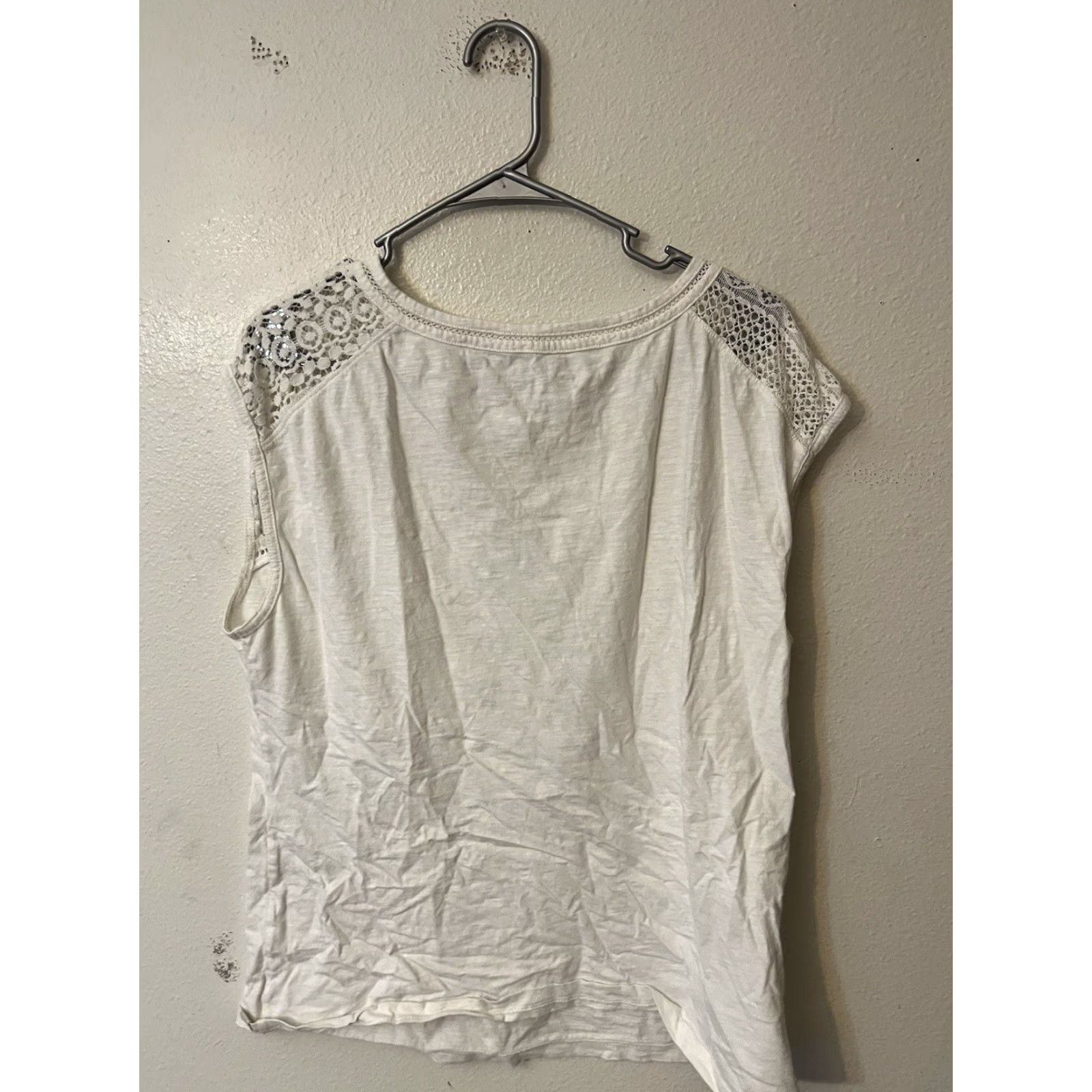 Eddie Bauer VINTAGE Eddie Bauer Ivory Lightweight Cotton Embroidered Sleeveless Blouse Top XL Women Button Embroidered Casual Shirt Size XL / US 12-14 / IT 48-50 - 2 Thumbnail