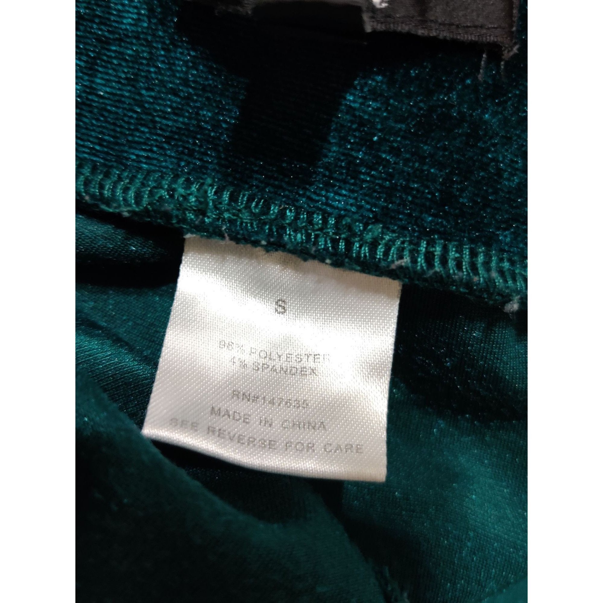 Other Romeo + Juliet Couture S Green Velour Stretch Leggings Soft Size 25" / US 0 / IT 36 - 10 Thumbnail