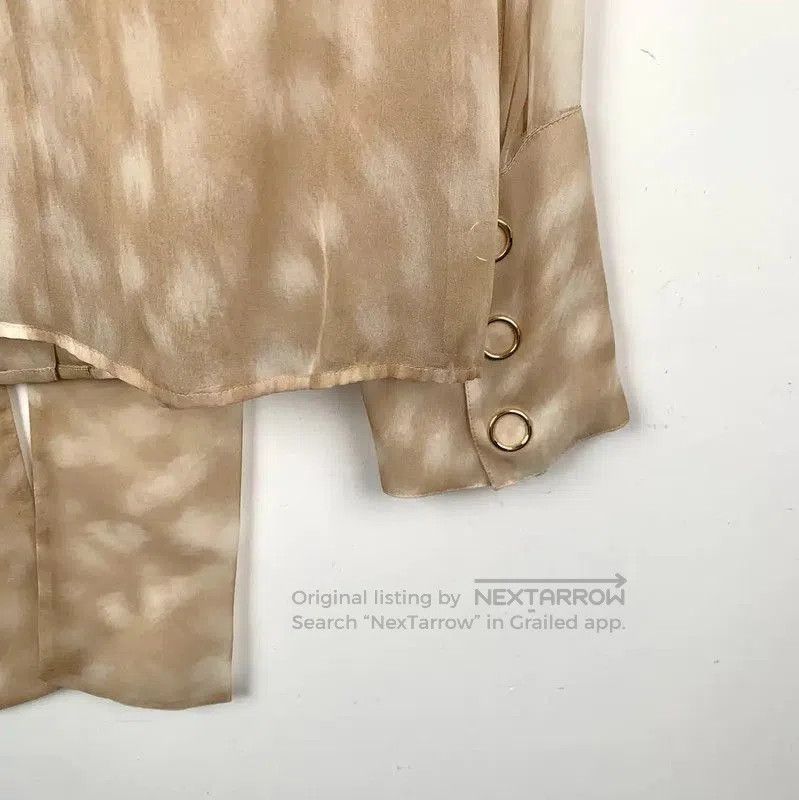 Burberry Burberry Silk Shirt in Light Brown. Size XS / US 0-2 / IT 36-38 - 5 Thumbnail