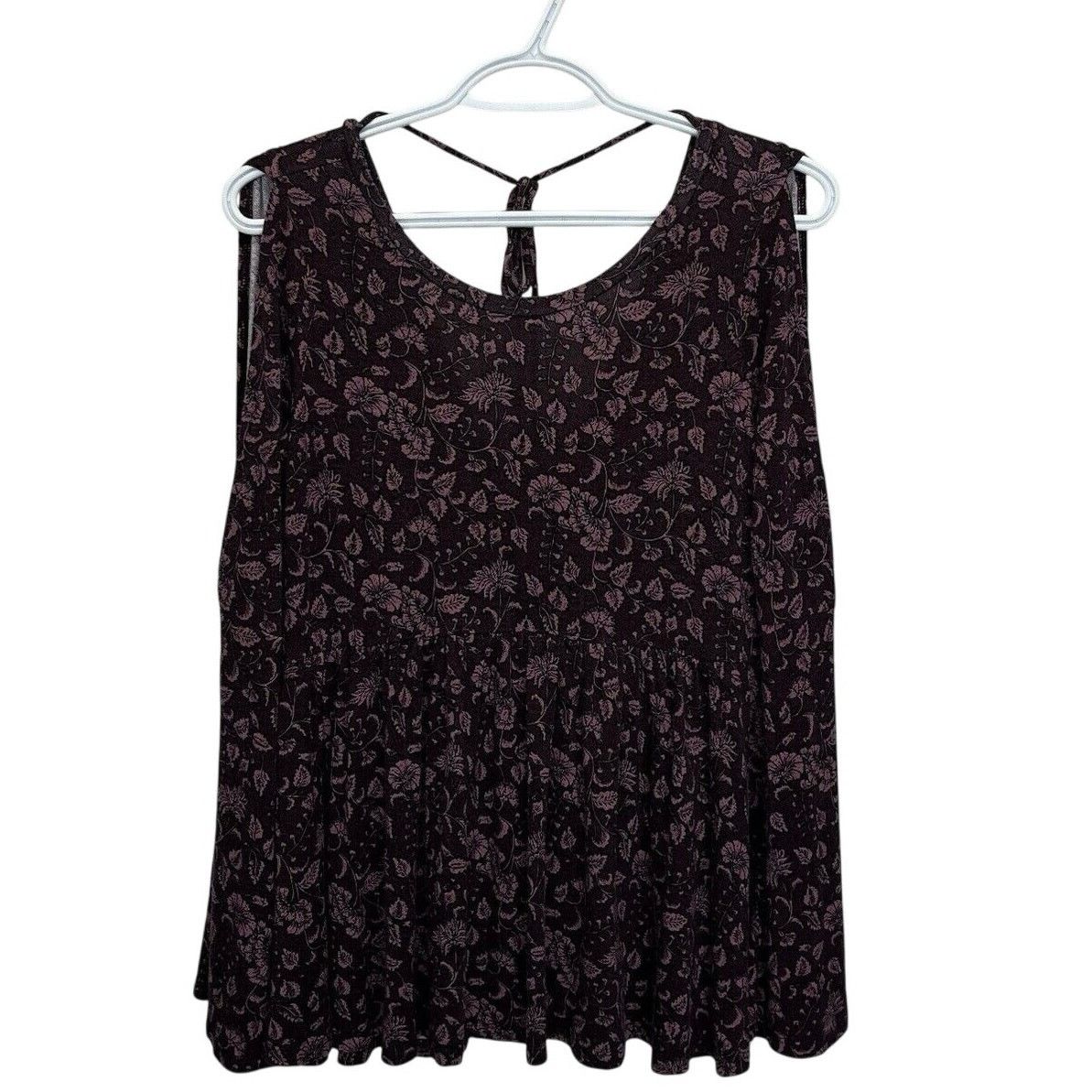 American Eagle Outfitters Soft & Sexy American Eagle | Cold Shoulder Flare Sleeve Top Size M / US 6-8 / IT 42-44 - 1 Thumbnail