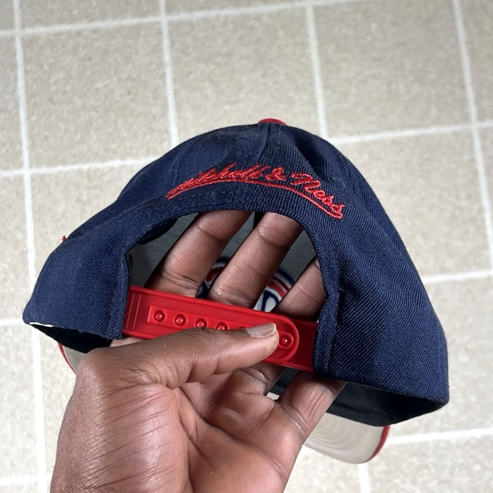 Mitchell & Ness VINTAGE NHL Mitchell & Ness Montreal Canadiens Snapback Hat Cap Hockey Red One Size Mens Size ONE SIZE - 3 Thumbnail