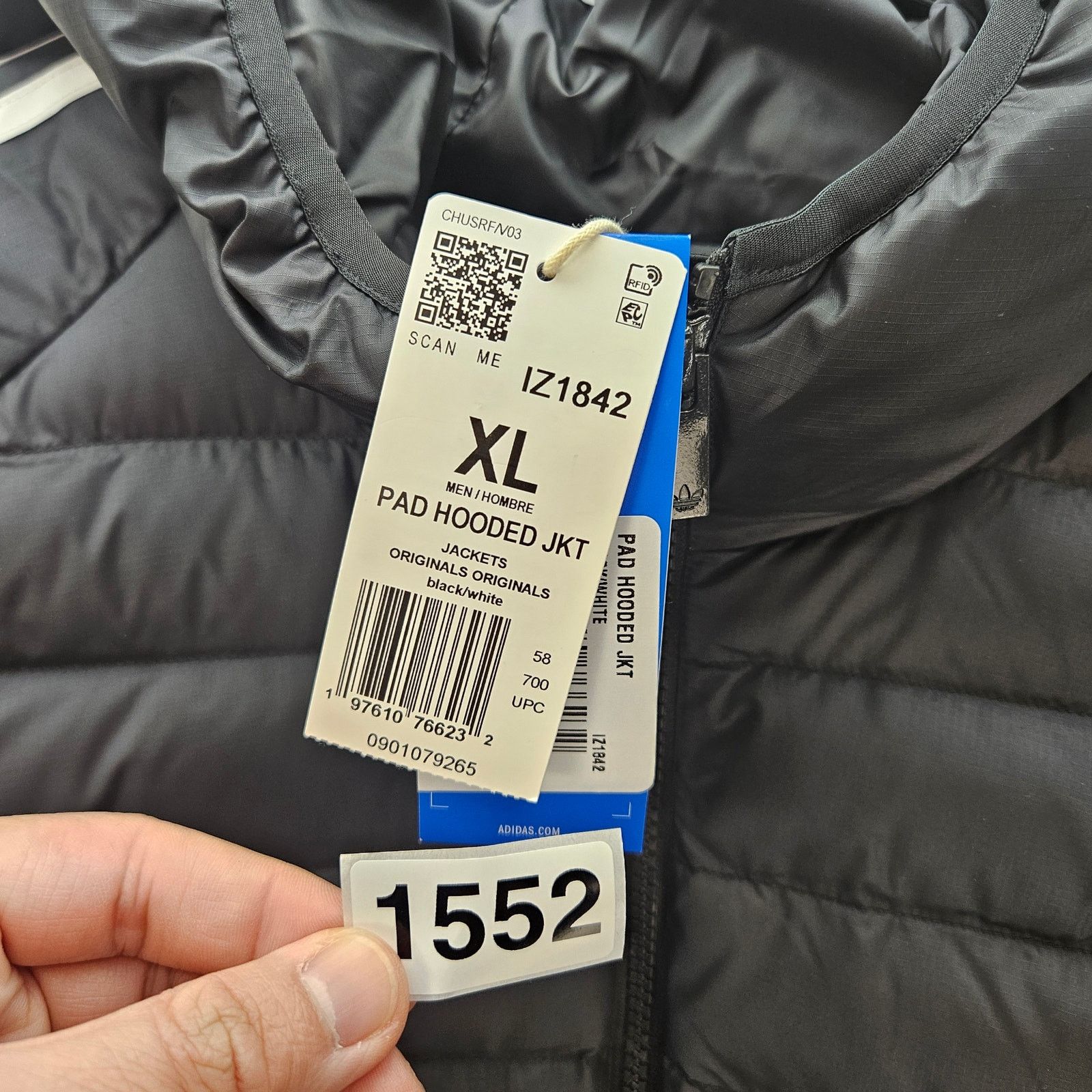 Adidas ADIDAS ORIGINAL MEN'S XL 3 STRIPES PADDED HOODED JACKET BLK Size US XL / EU 56 / 4 - 5 Thumbnail