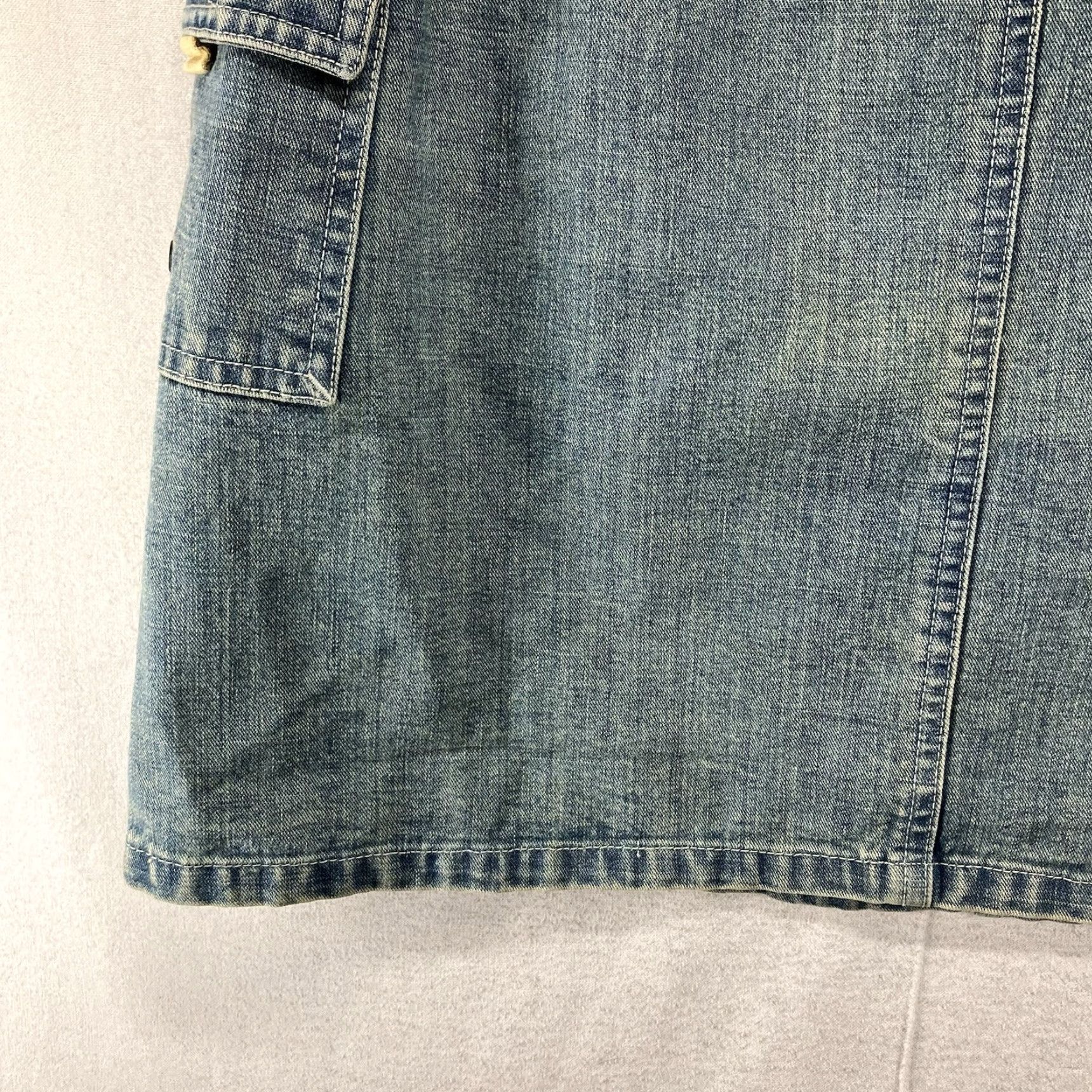 Denime VINTAGE Women's 90s Short Denim Skirt Sz 10 Blue Cotton Denim A-Line Pockets Washed Out Deco Waist Mid Relaxed Casual Mens? No gender. End. Size 32" / US 10 / IT 46 - 6 Thumbnail