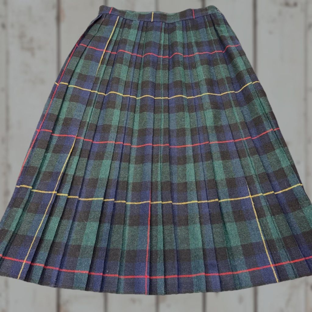 Vintage VINTAGE Present Co. PLAID Wool Midi SKIRT School Girl 11/12 Size 32" / US 10 / IT 46 - 1 Thumbnail
