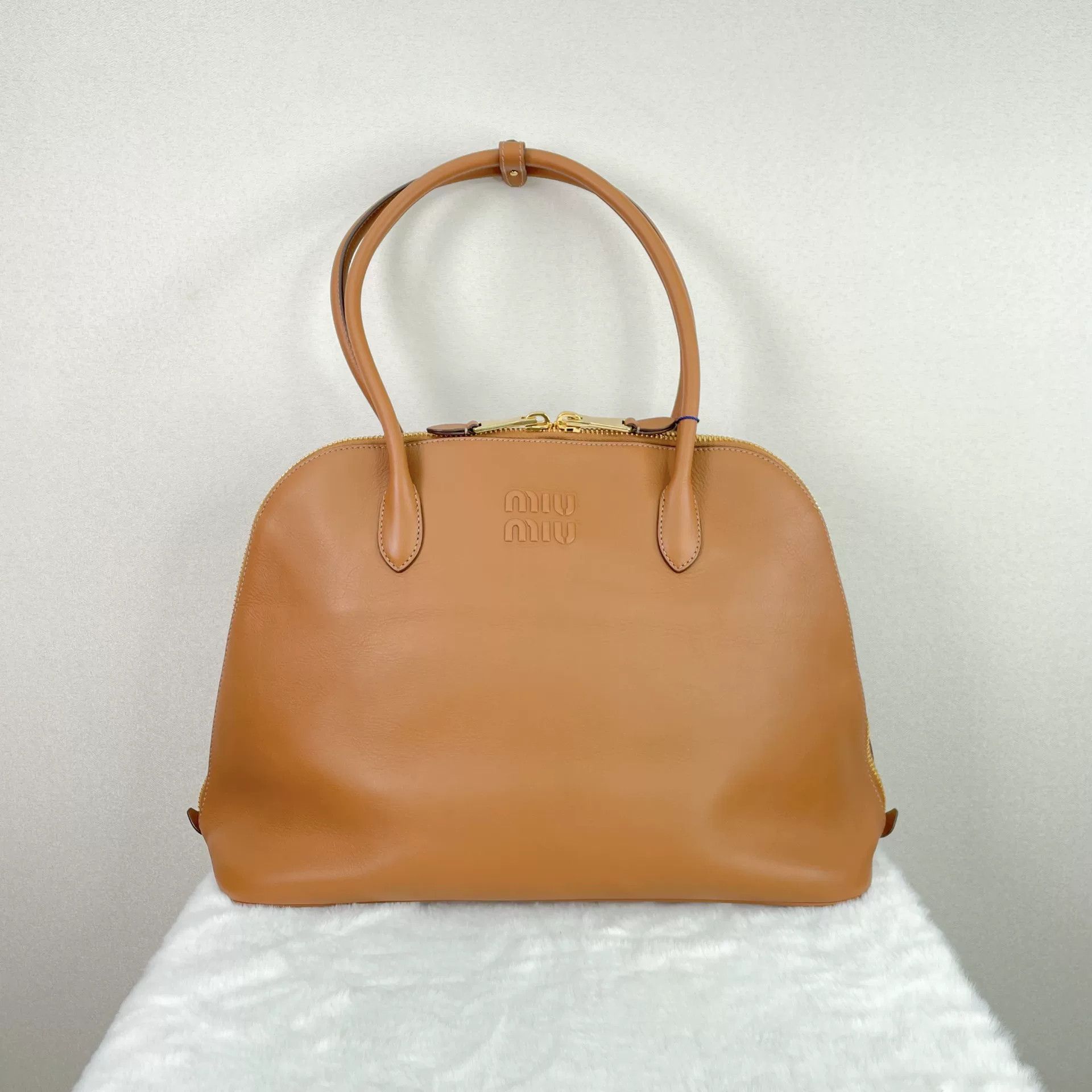 Miu Miu Pre-loved Bag Very good condition Size ONE SIZE - 1 Thumbnail