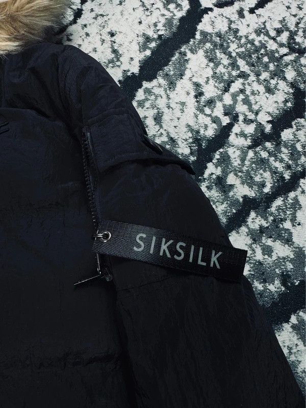 SikSilk Siksilk black down parka jacket with S logo Size US S / EU 44-46 / 1 - 4 Thumbnail