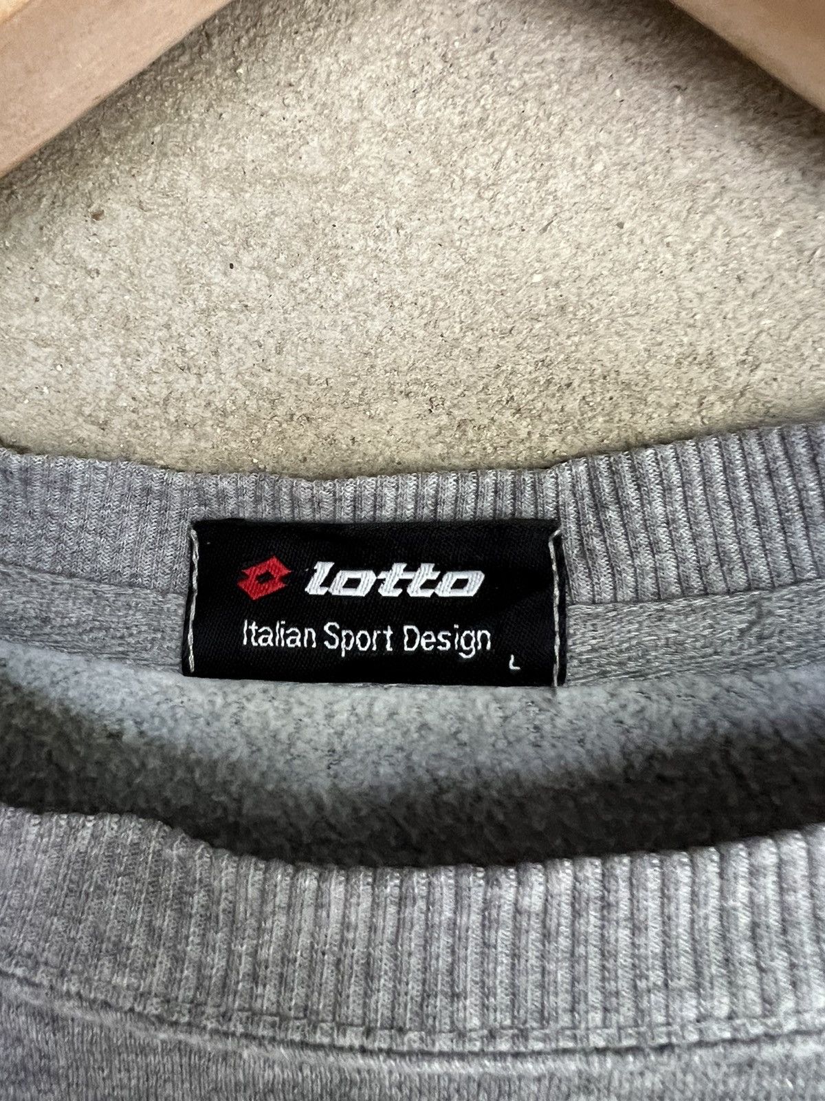 Lotto Sport Vintage Lotto Spell Out Sweatshirt Size US M / EU 48-50 / 2 - 4 Thumbnail
