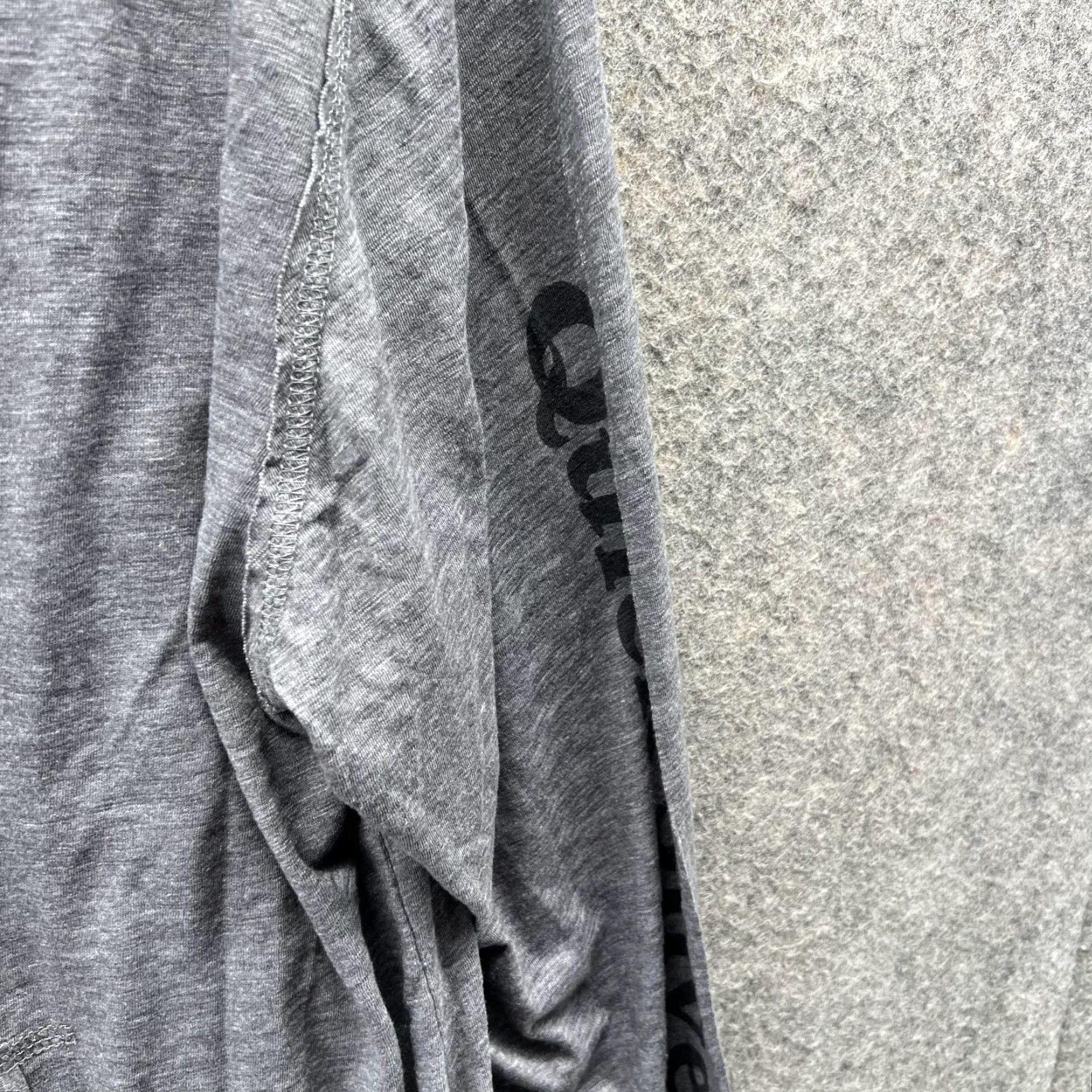 Vintage VINTAGE Levelwear Hoodie Sweater Men L Gray Black Hooded Pullover Cotton Fleece Logo Casual/Workwear Men Size US L / EU 52-54 / 3 - 5 Thumbnail