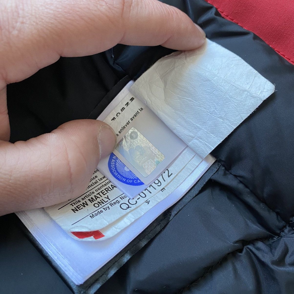Canada Goose Canada Goose Victoria Puffer Jacket Down Coat Gorpcore Size S / US 4 / IT 40 - 17 Thumbnail
