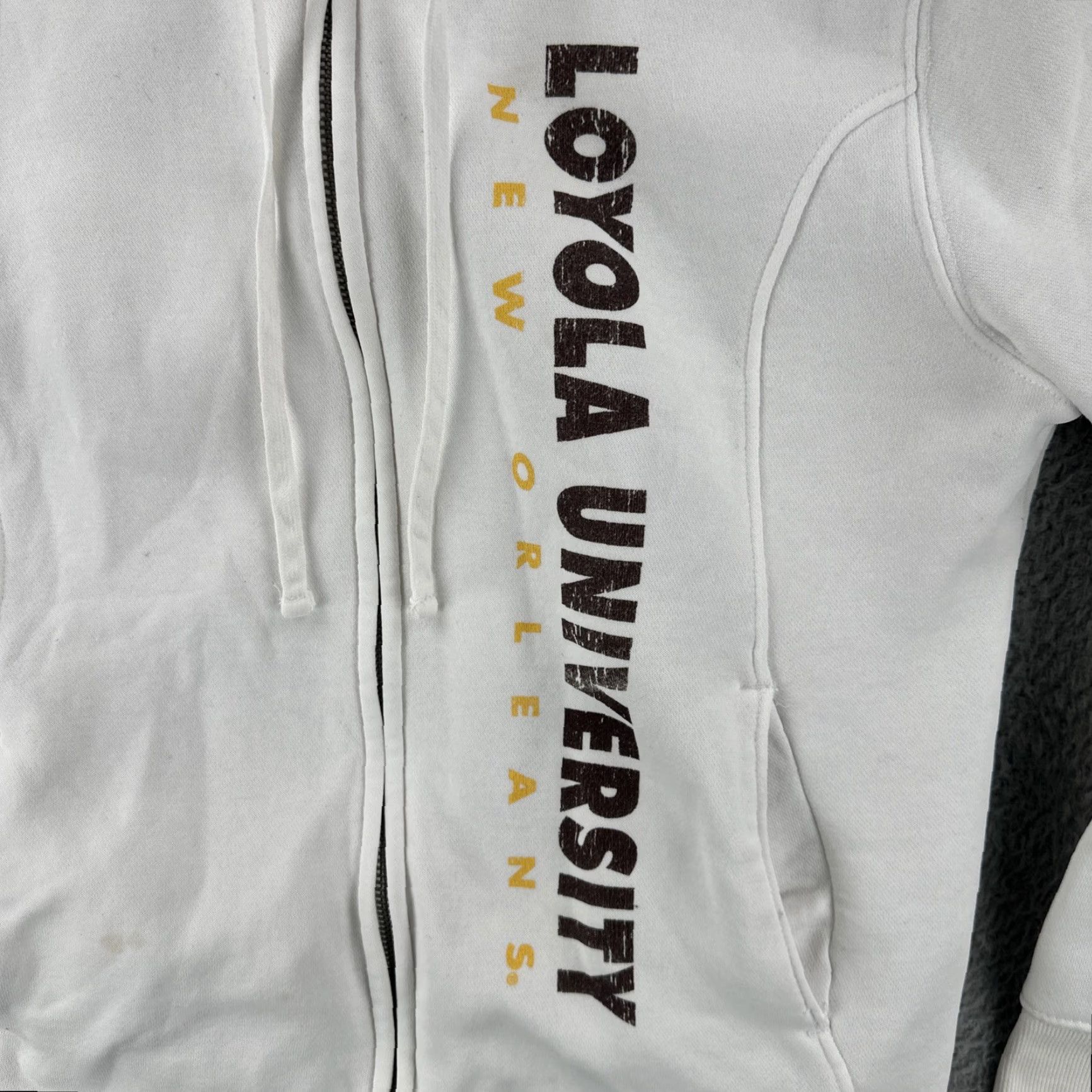 Jansport VINTAGE JanSport White Hoodie Loyola University New Orleans Y2K Full Zip Hooded Mens M Regular Shirt (Hoodie) Size US M / EU 48-50 / 2 - 6 Thumbnail