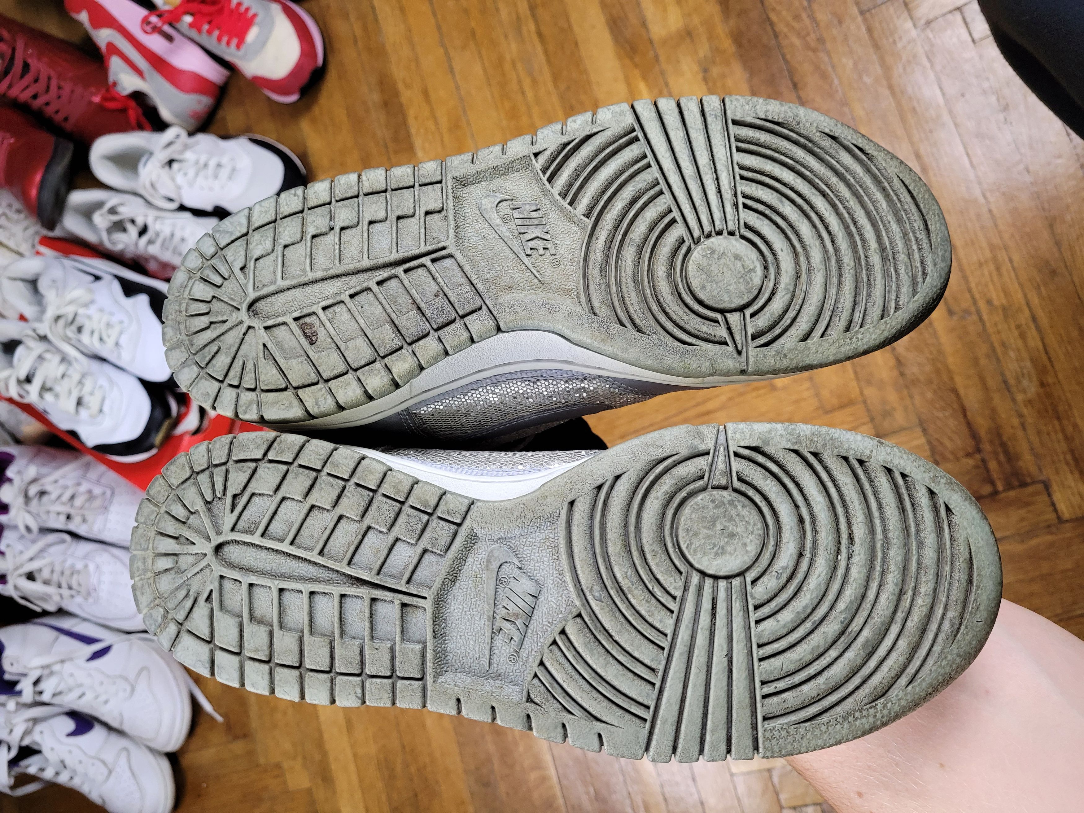 Nike 2009 Vintage Nike Wmns Dunk High 'Metallic Silver' Discoball Size US 7.5 / IT 37.5 - 8 Thumbnail