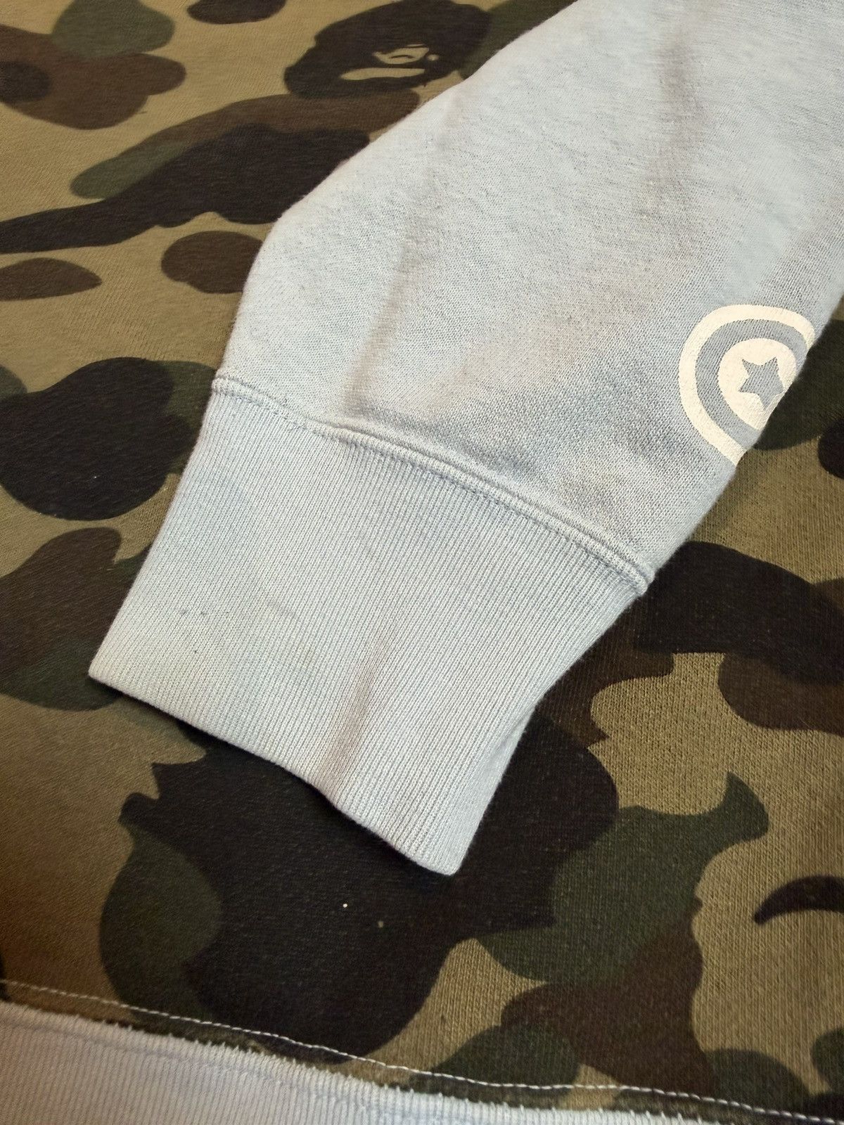 Bape A Bathing Ape Light Blue Camo Back Half Zip Up Shark Hoodie Size US L / EU 52-54 / 3 - 8 Thumbnail
