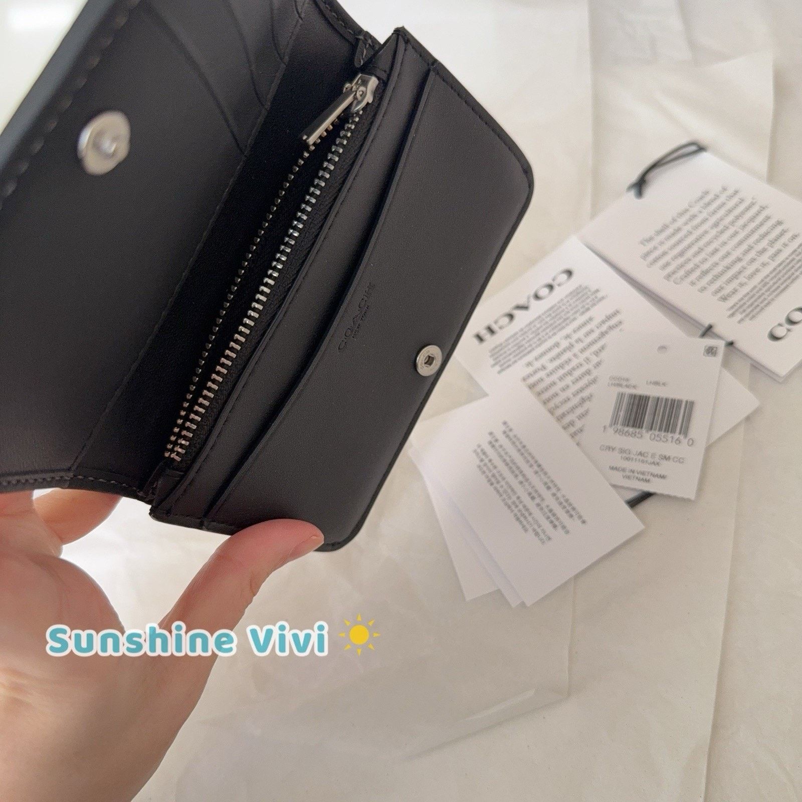 Coach NWT Coach Essential Slim Card Case Crystal CCD16 Black Size ONE SIZE - 7 Thumbnail