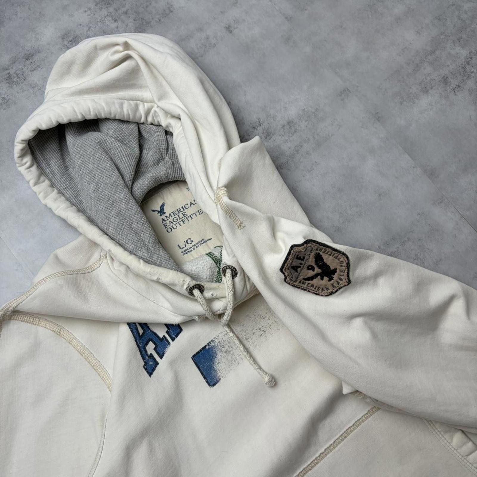 American Eagle Outfitters Y2K White Amercan Eagle Grunge Distressed Thermal Hoodie Size US L / EU 52-54 / 3 - 6 Thumbnail