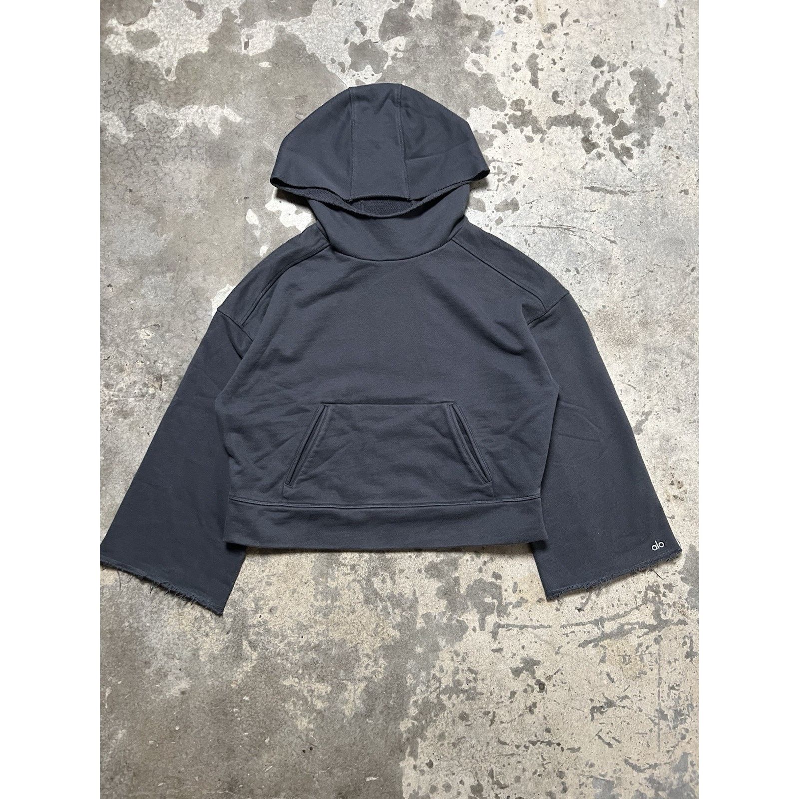 Alo ALO Women Sweatshirt Black Hoodie Low Key Cropped Size XL / US 12-14 / IT 48-50 - 1 Thumbnail