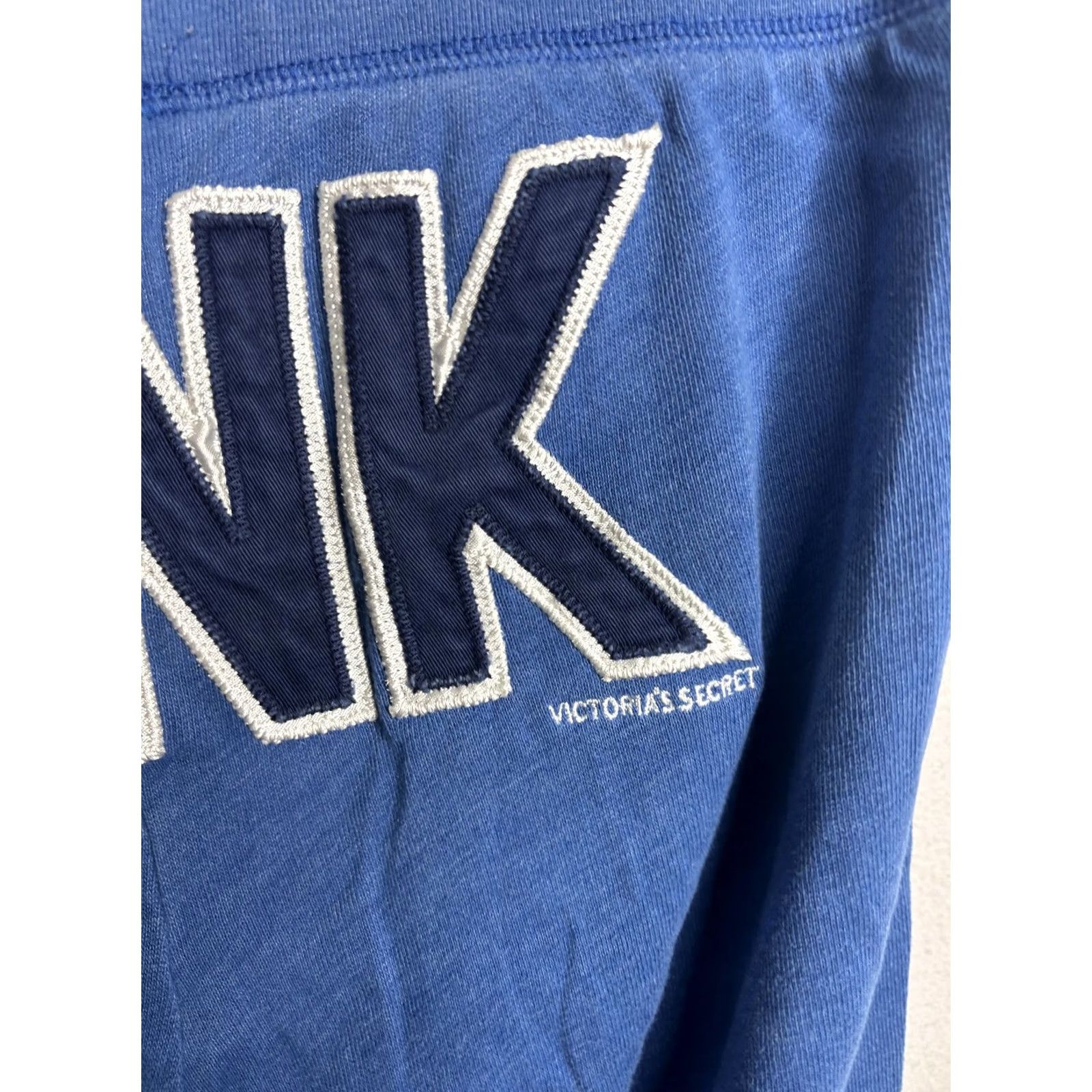 Pinko PINK Victoria's Secret Sweatpants Womens Small Blue Capri Joggers Logo Applique Size 26" / US 2 / IT 38 - 3 Thumbnail
