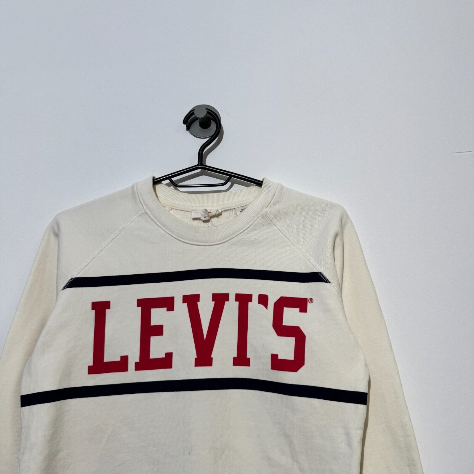 Levi's × Vintage Vintage Levi’s Unisex Beige Cotton Crewneck Size XS 90s Size US XS / EU 42 / 0 - 6 Thumbnail