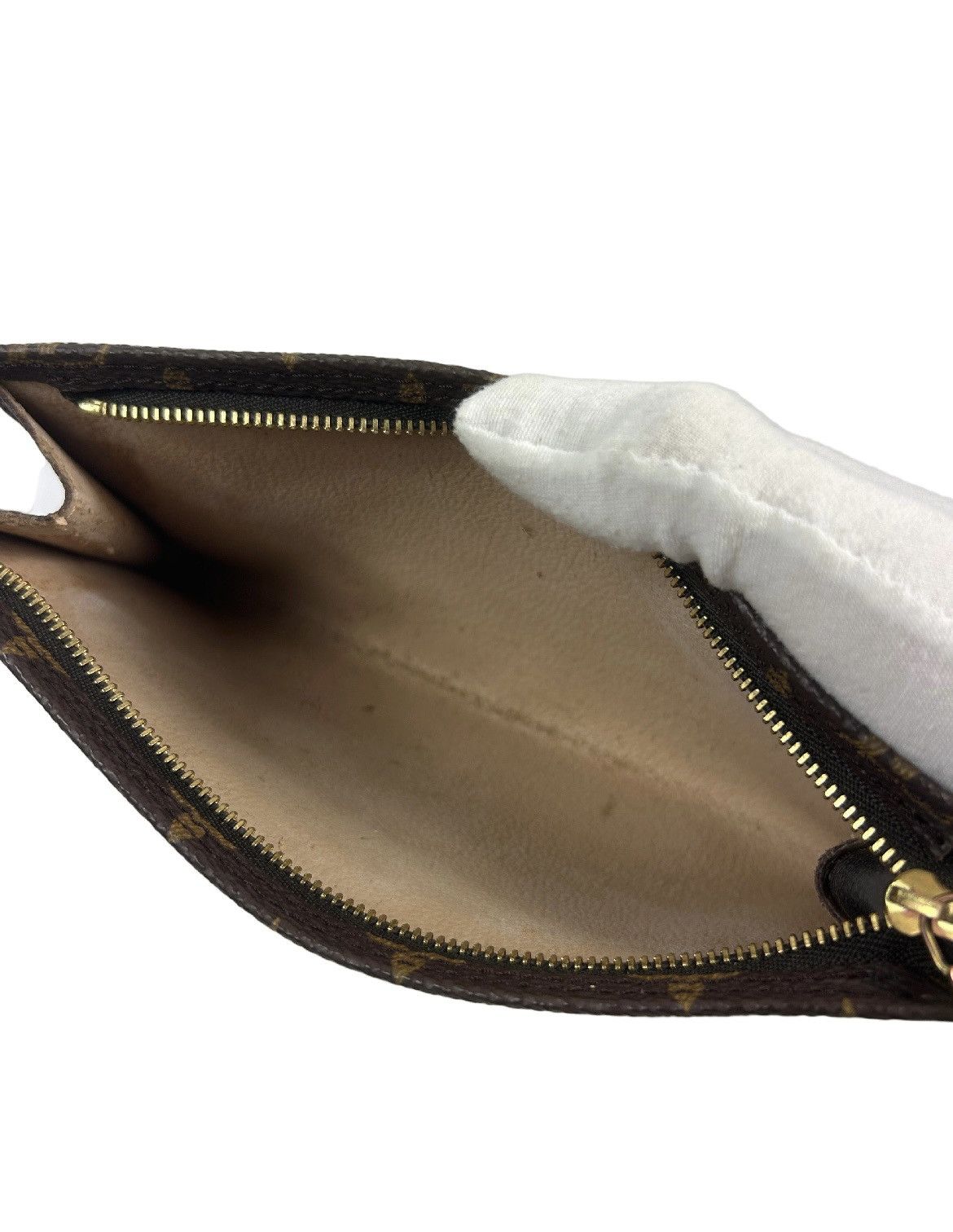 Louis Vuitton Louis Vuitton Monogram Toiletry Bag Size ONE SIZE - 6 Thumbnail