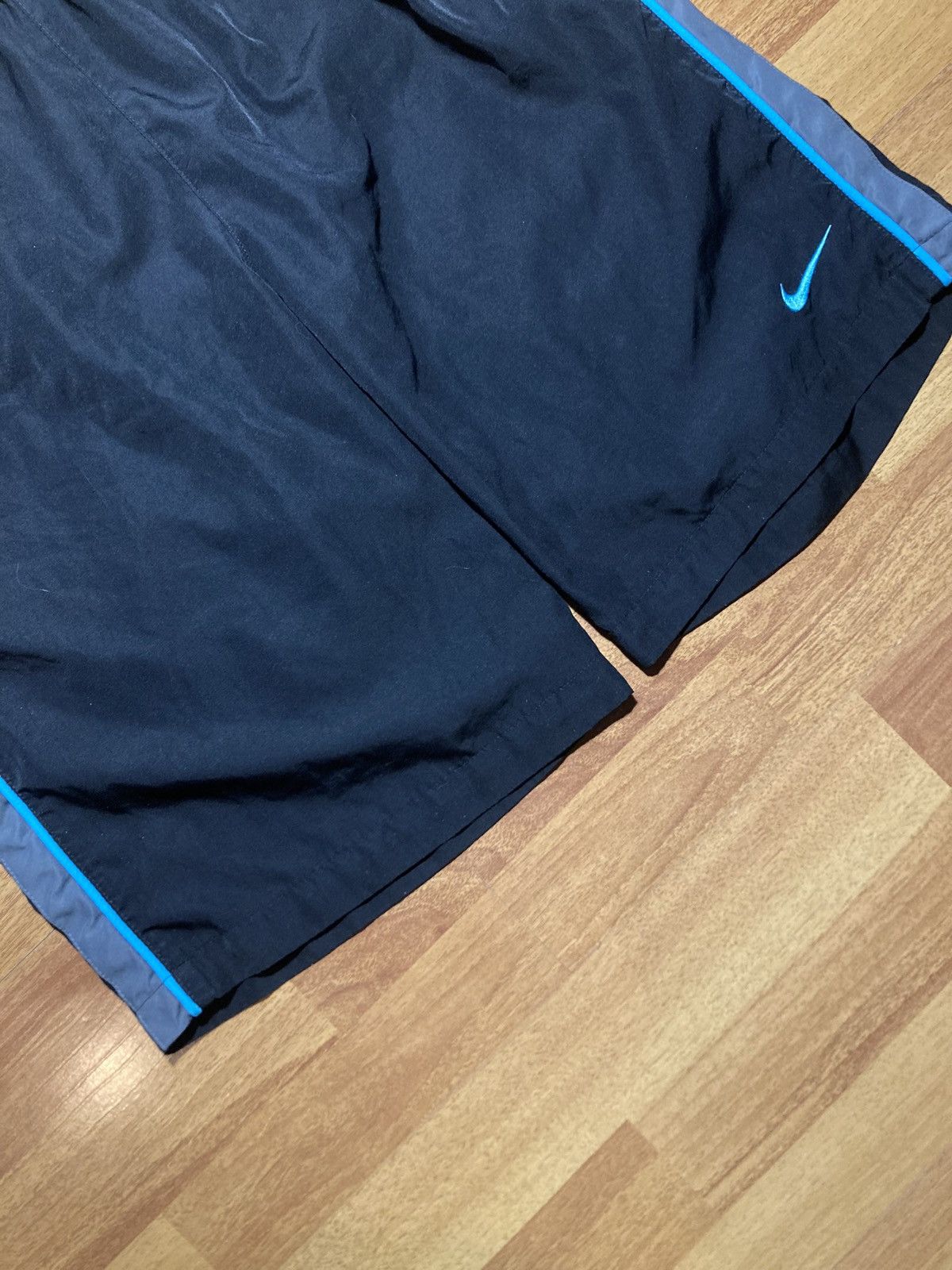 Nike × Nike ACG × Vintage Nike Vintage Nylon Shorts M size Size US 32 / EU 48 - 3 Thumbnail