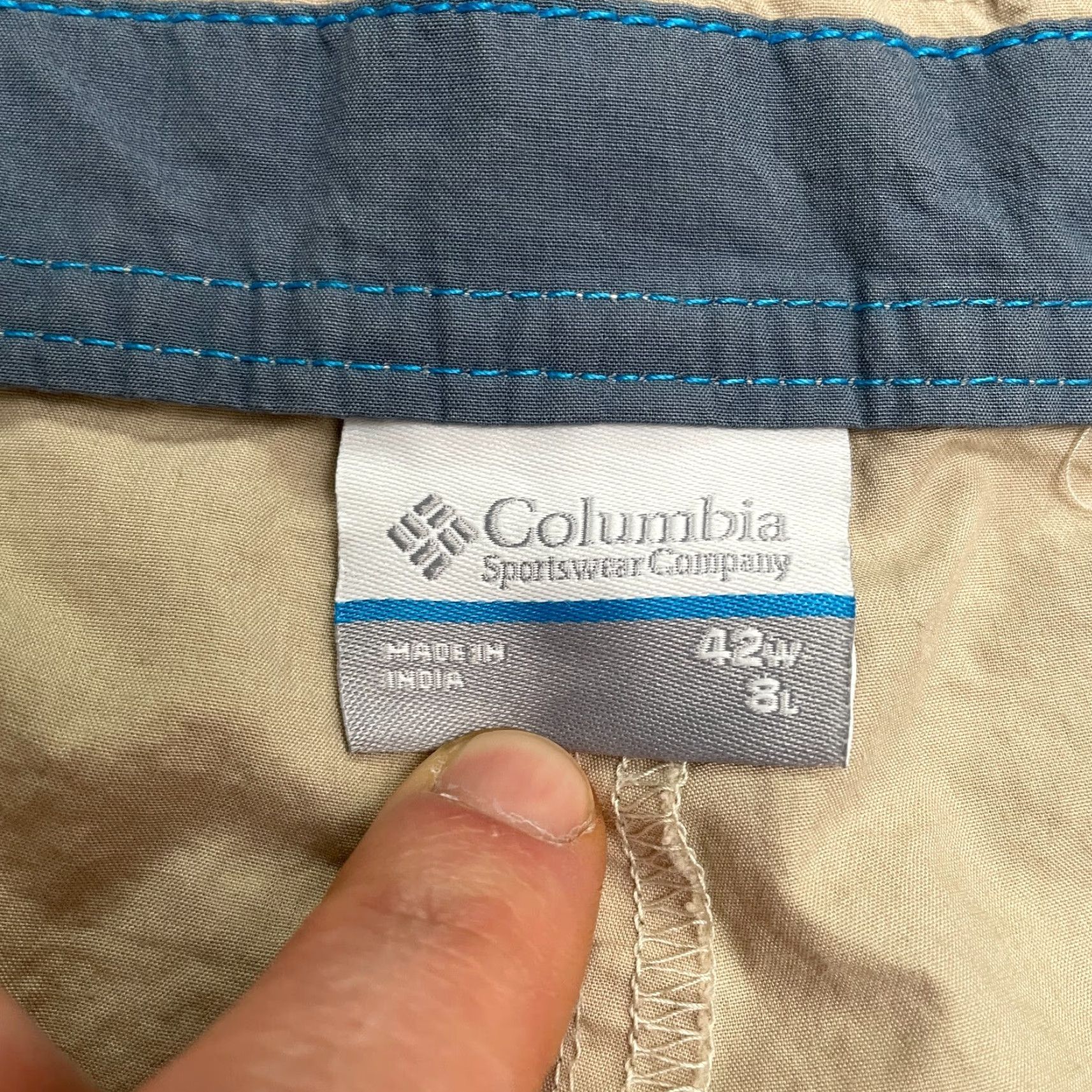 Vintage Columbia Chino Shorts Mens 42x8 Beige Pockets 100% Cotton Casual Outdoor Fish Size US 42 / EU 58 - 7 Thumbnail