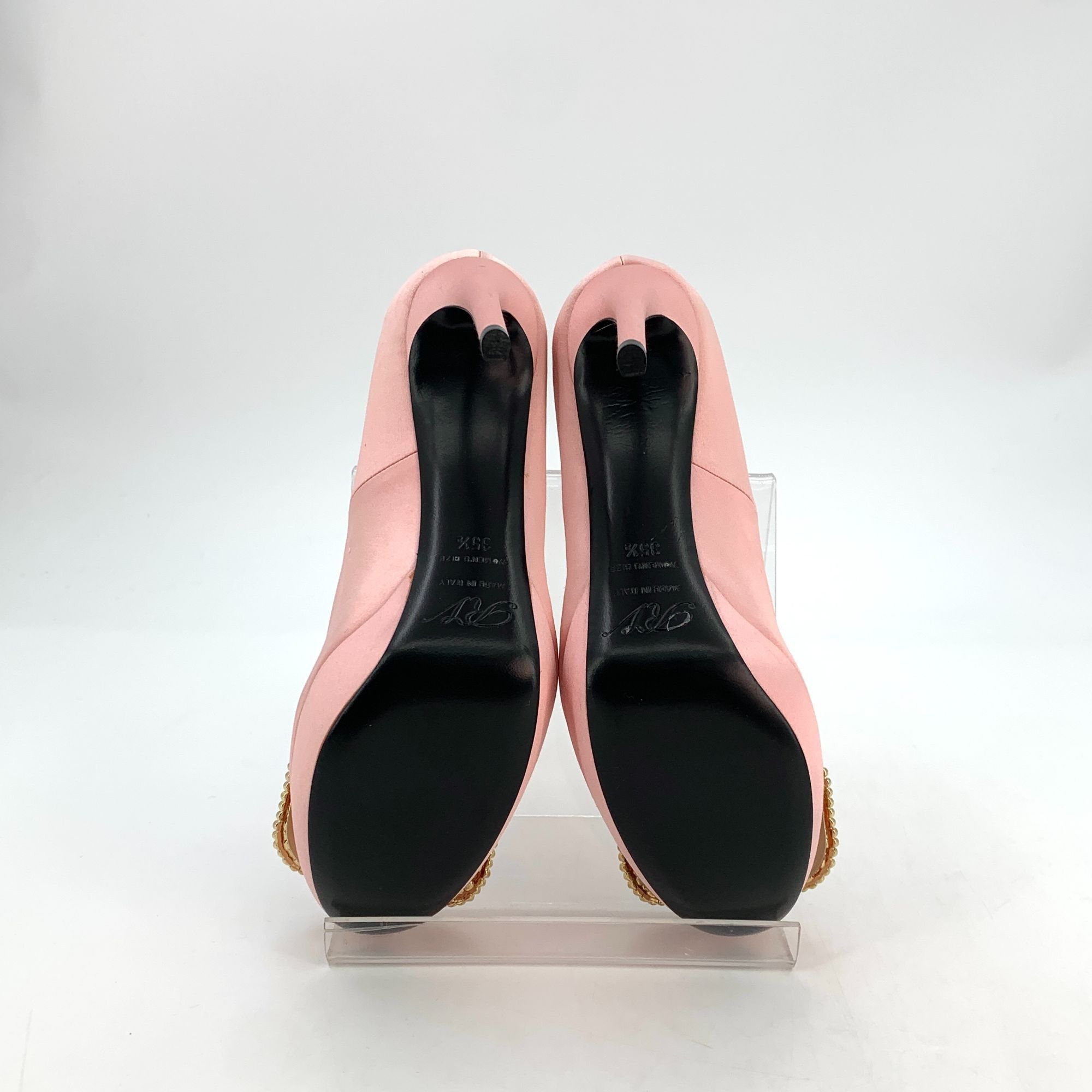Roger Vivier Roger Vivier Pink Satin Crystal Buckle Platform Pumps Size 3 Size US 5 / IT 35 - 5 Thumbnail