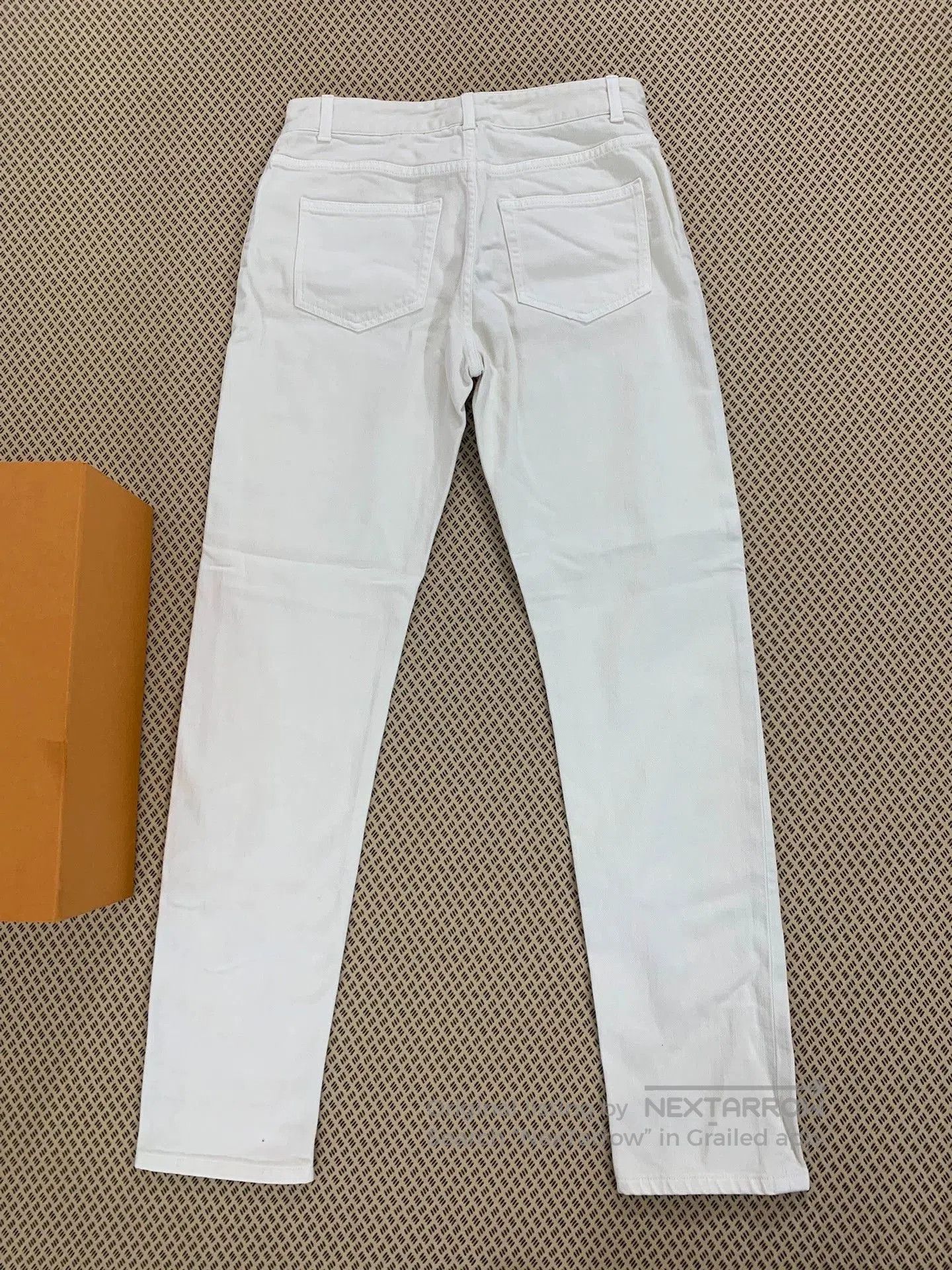 Loro Piana Loro Piana Unisex Casual Pants Beige. Size US 26 / EU 42 - 2 Thumbnail