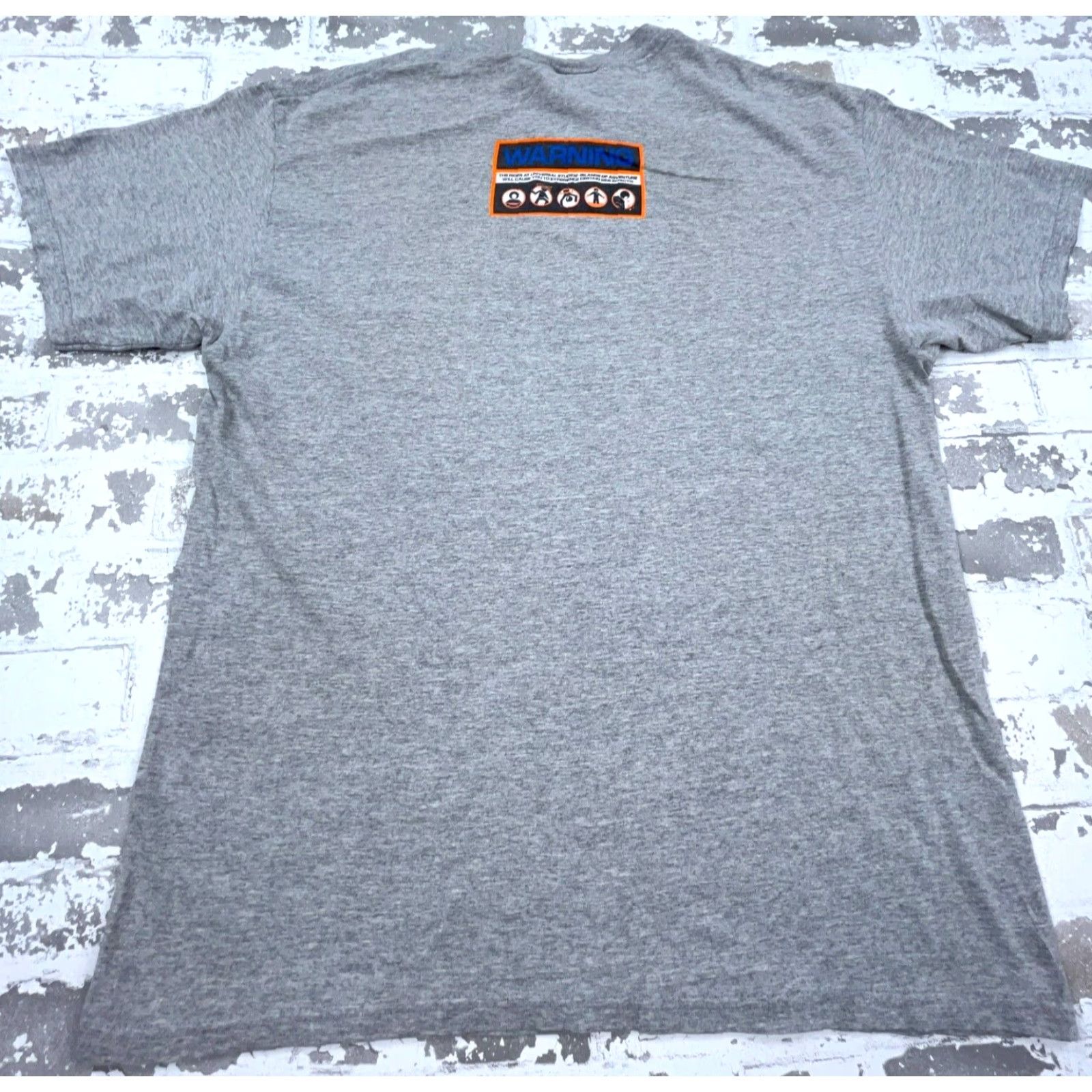 Vintage VINTAGE Universal Studios Shirt Men L Gray USA 90s 80s Logo Tee Shirt Size US L / EU 52-54 / 3 - 3 Thumbnail