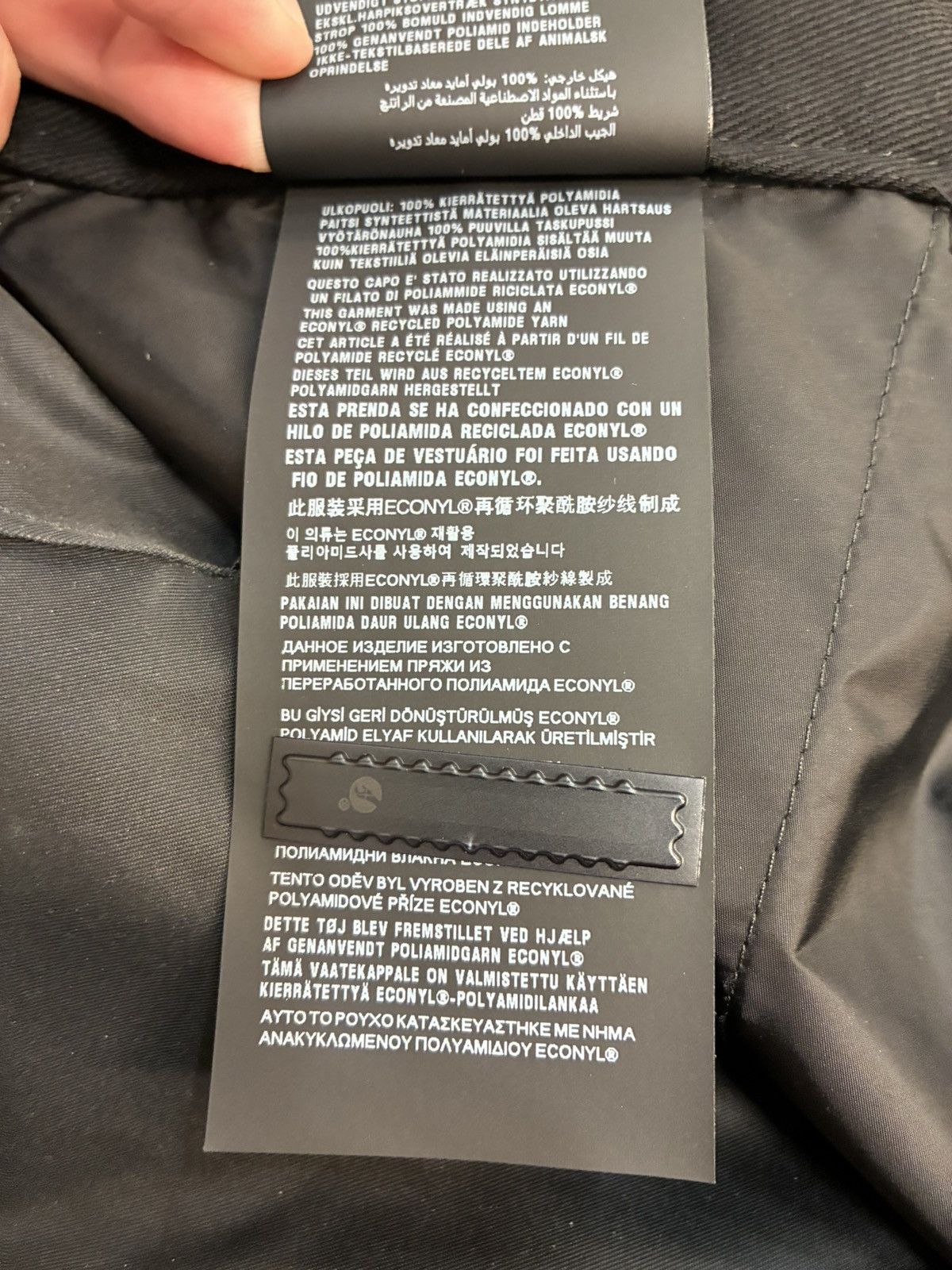 Prada PRADA RE-NYLON GABARDINE PANTS Size US 34 / EU 50 - 12 Thumbnail