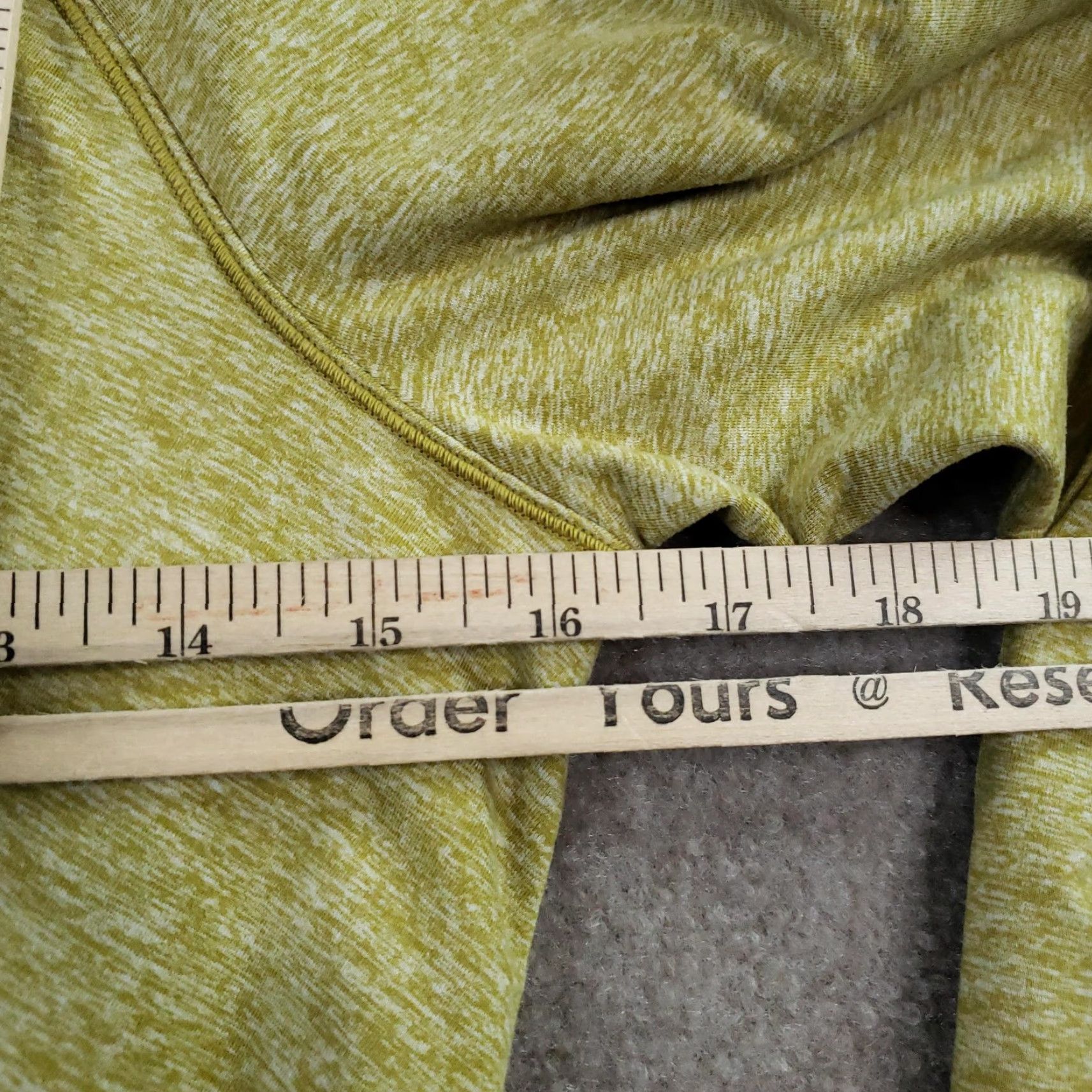 Lululemon Lululemon Jacket Womens 6 Green Always Alert Half Zip Thumbholes Pockets Size M / US 6-8 / IT 42-44 - 3 Thumbnail