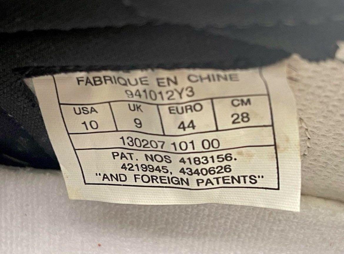 Jordan Brand 1994 Air Jordan 1 ‘CHICAGO’ Size US 10 / EU 43 - 3 Thumbnail