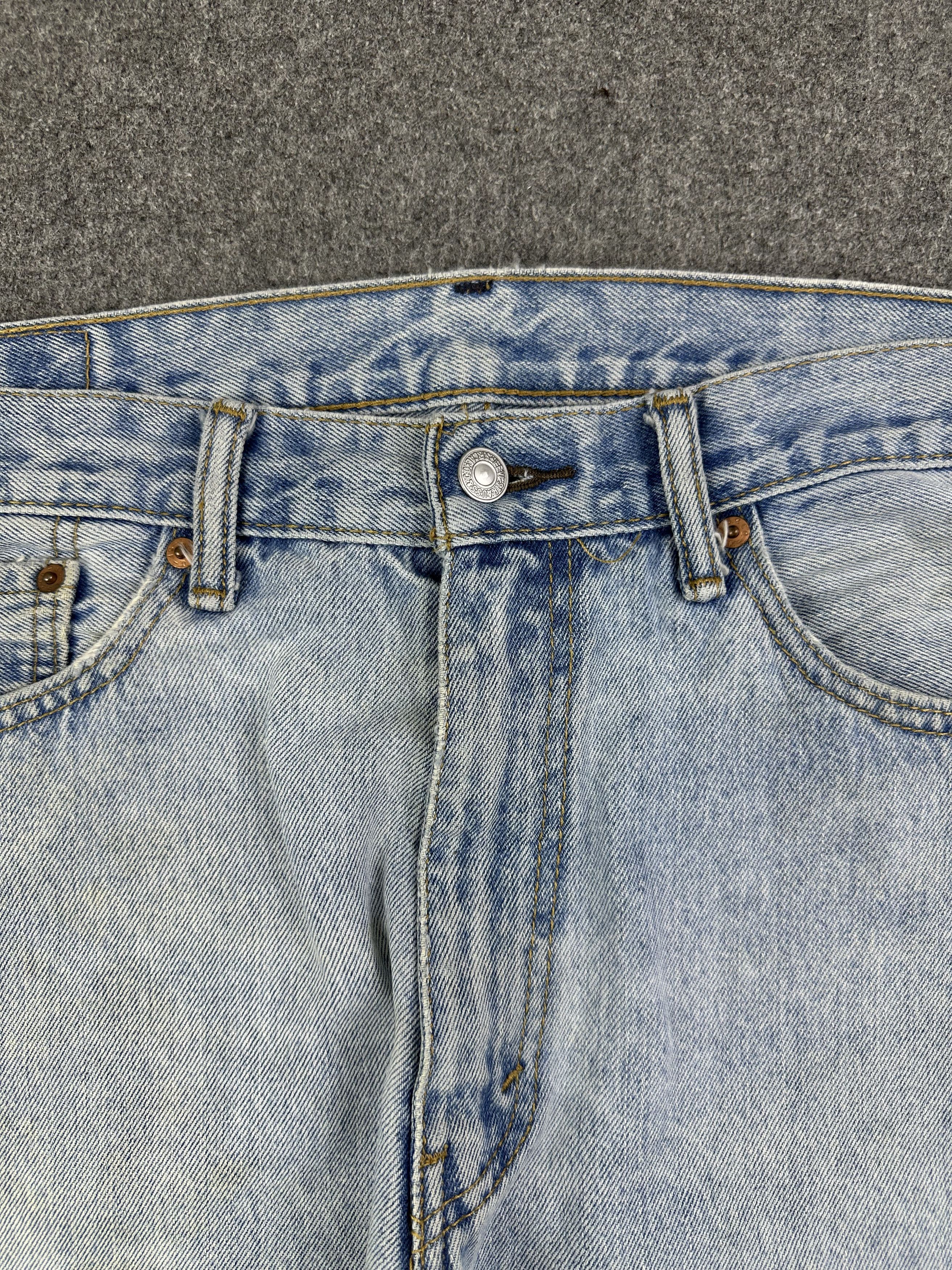 Levi's Vintage Levis 505 Faded Blue Jeans S0049 Size US 37 - 11 Thumbnail