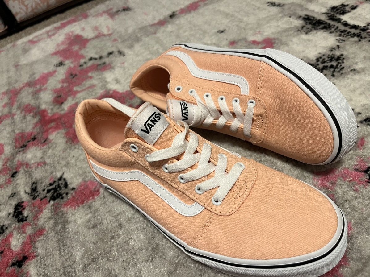Vans Peach Vans Size US 6 / IT 36 - 2 Thumbnail