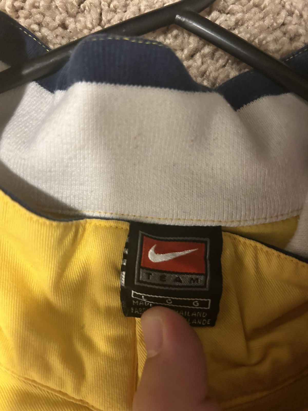 Nike Vintage yellow and navy nike x university of Michigan jacket Size US L / EU 52-54 / 3 - 4 Thumbnail