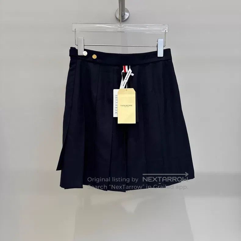Thom Browne Thom Browne Classic Pleated Skirt with Dark Blue Gold Butt Size 25" / US 0 / IT 36 - 2 Thumbnail