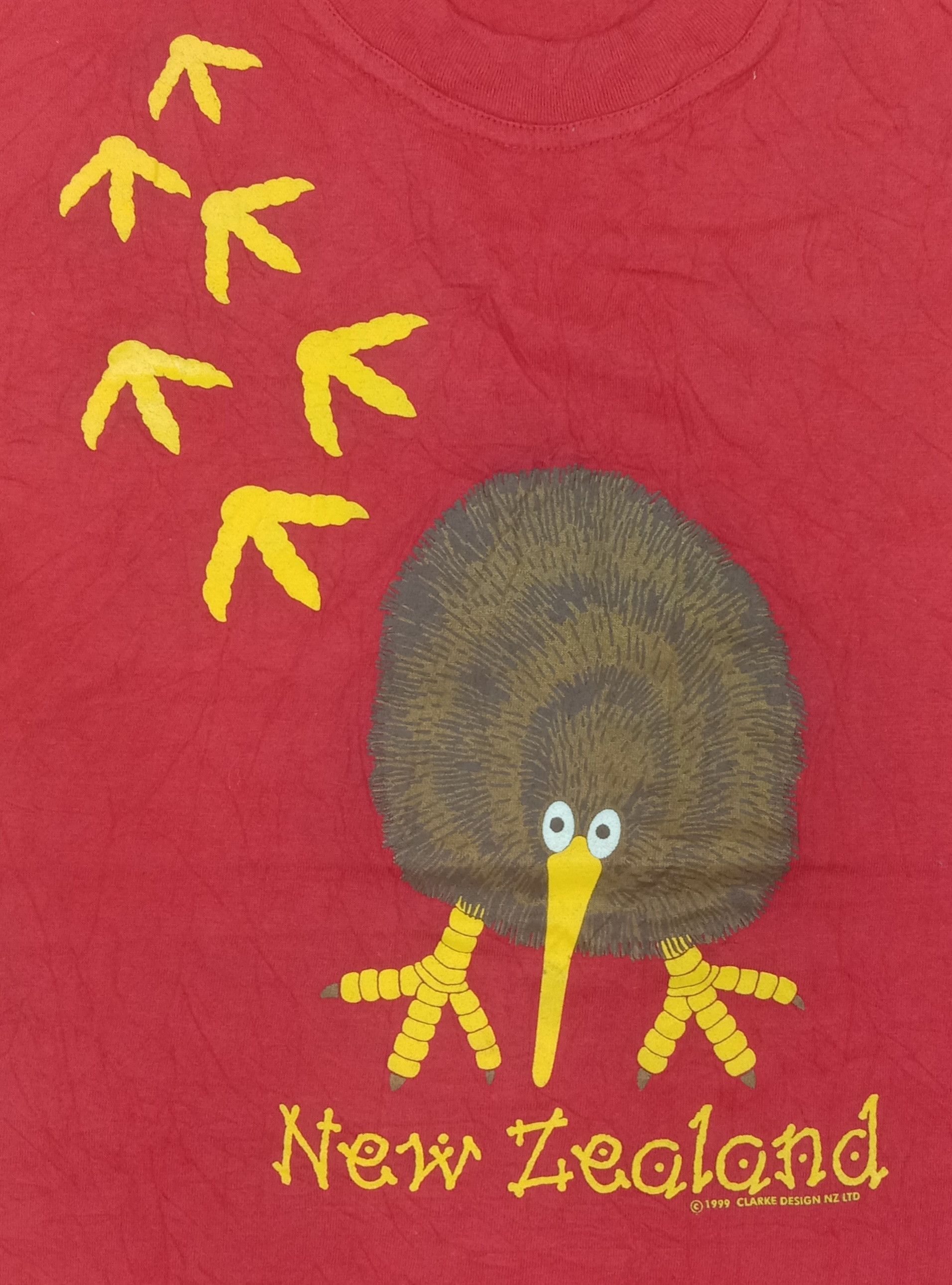 Vintage Vintage Clarke Design New Zealand Kewi T Shirt Size US M / EU 48-50 / 2 - 2 Thumbnail
