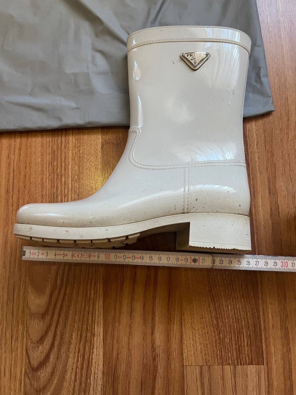 Prada Prada Logo Rubber Rain Boots Size US 8 / IT 38 - 17 Thumbnail