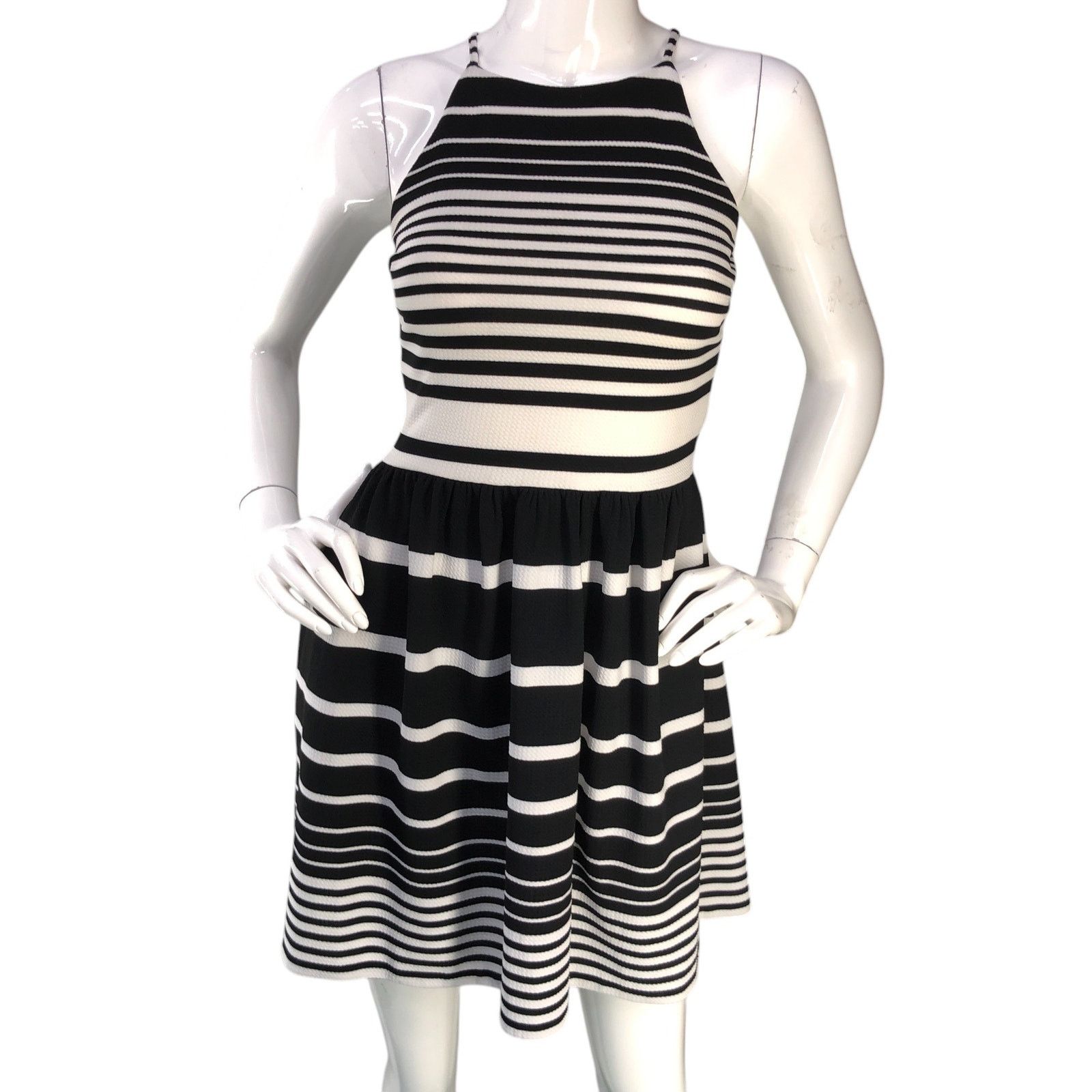 Saks Fifth Avenue Red Saks Fifth Avenue Size S Dress Halter Fit Flare Striped Size S / US 4 / IT 40 - 11 Thumbnail