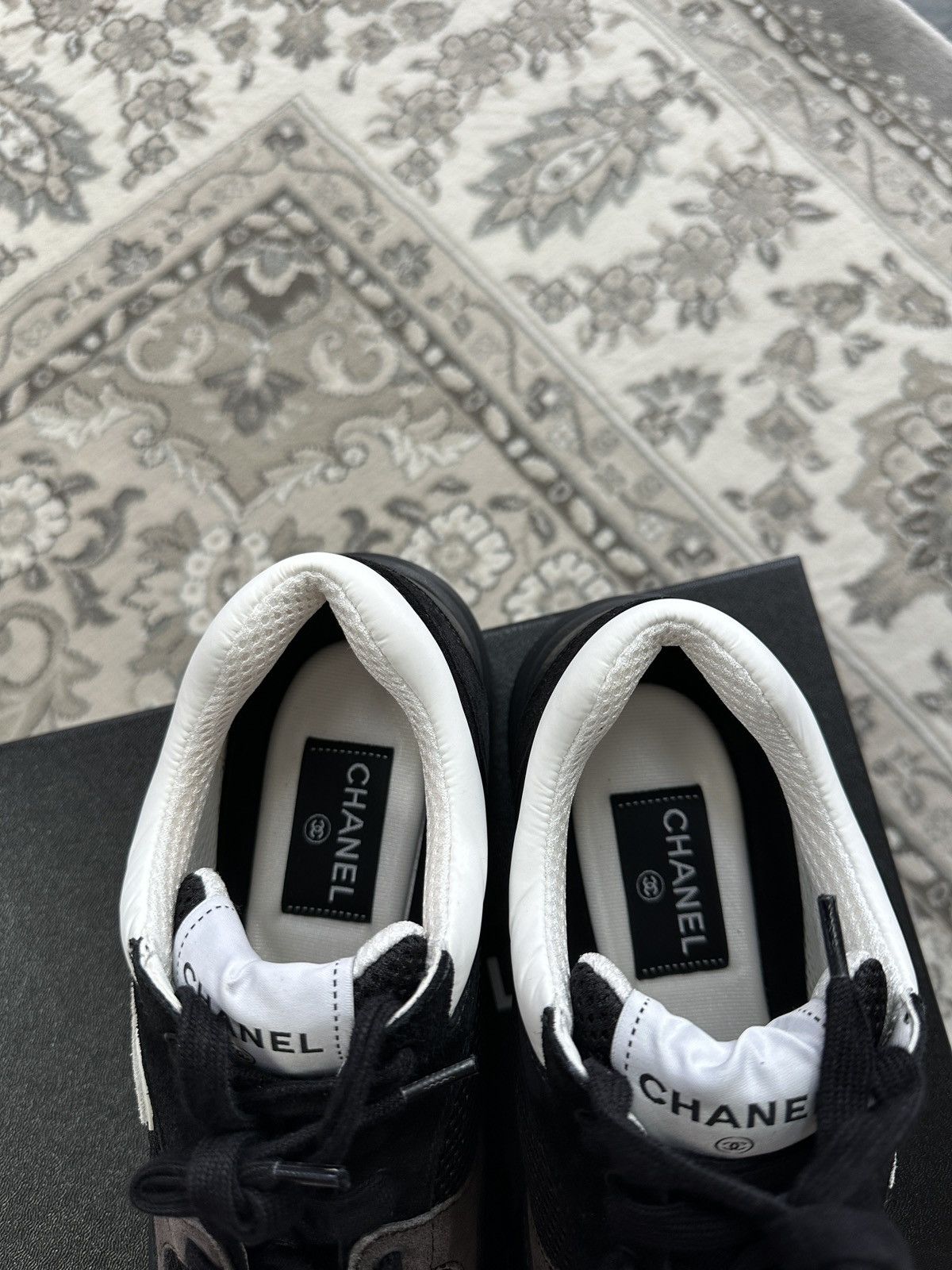 Chanel Chanel Sports Sneakers Size US 7 / EU 40 - 9 Thumbnail