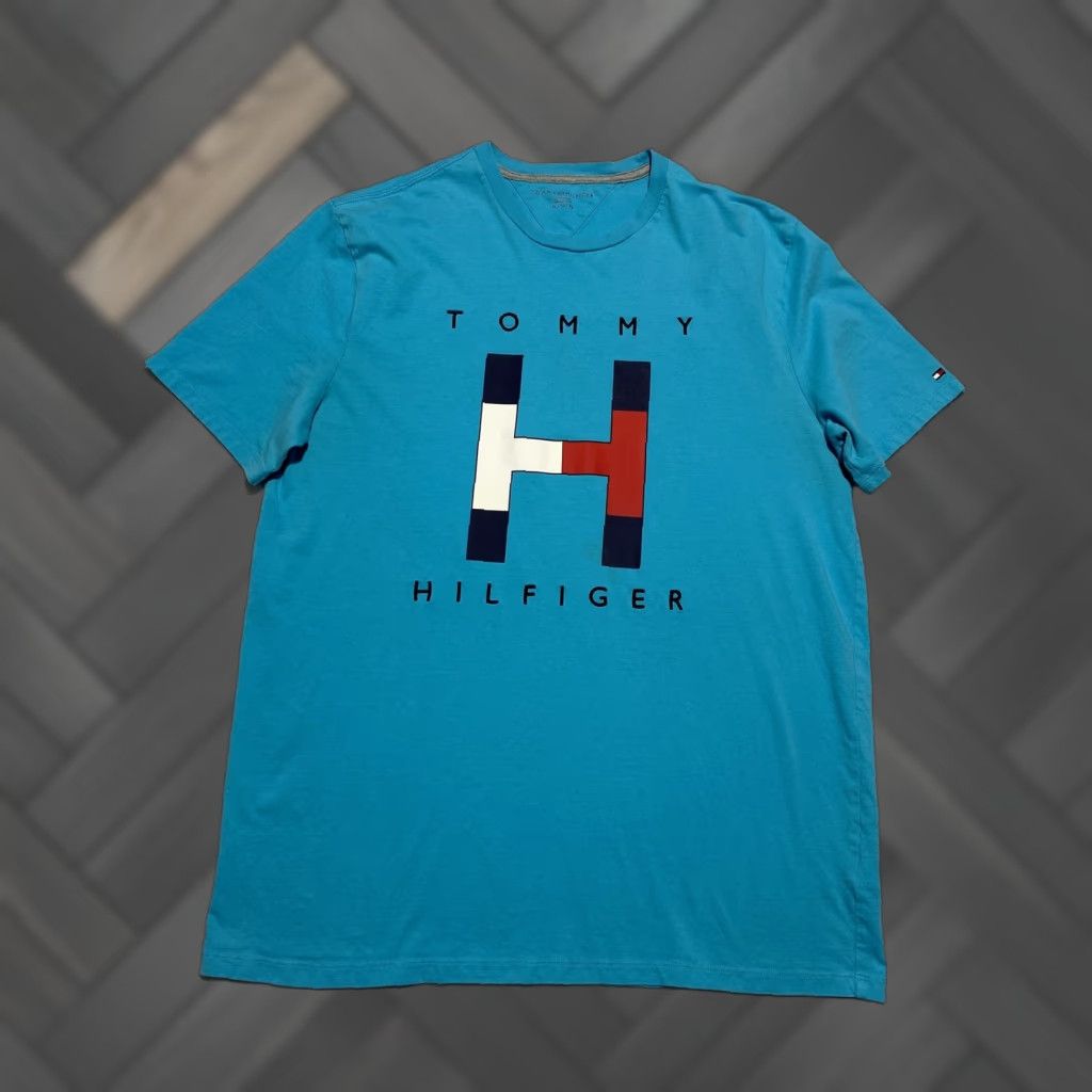 Tommy Hilfiger Tommy Hilfiger Shirt Mens XL Blue Logo Graphic Tee T-Shirt Casual Modern Size US XL / EU 56 / 4 - 1 Thumbnail