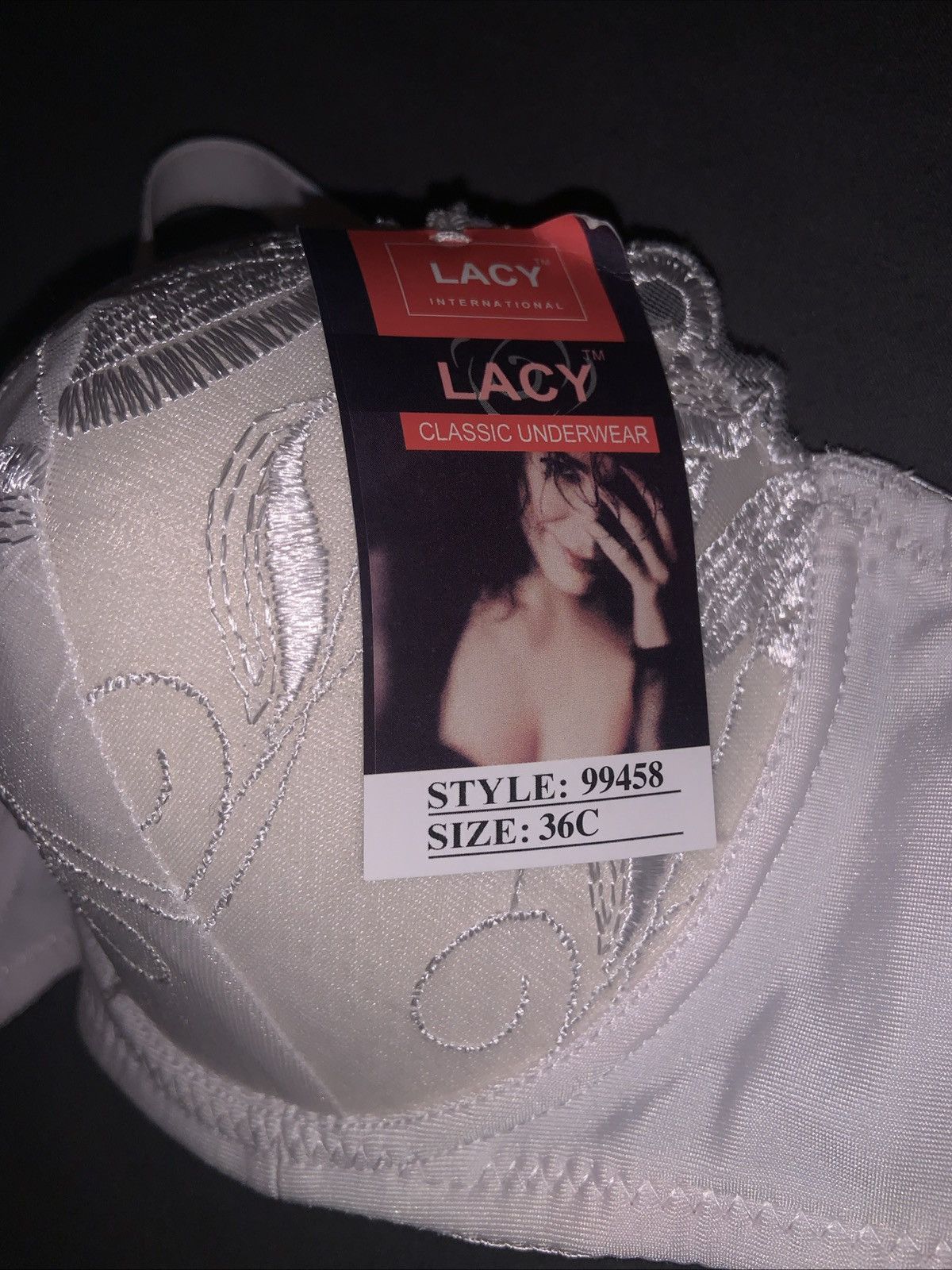 Other New Women’s Bra 36C - With Extra Straps - White Size ONE SIZE - 6 Thumbnail