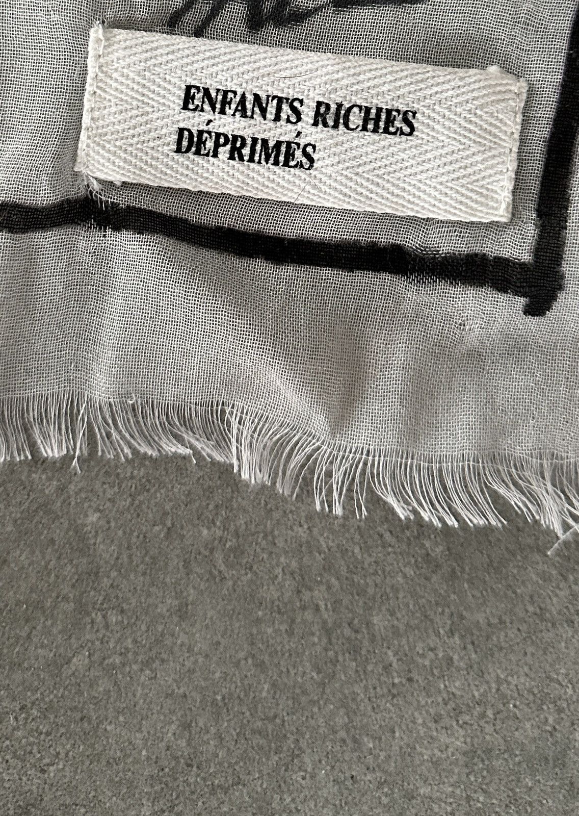 Enfants Riches Deprimes ERD Oversized Croix Avec Des Roses Scarf Size ONE SIZE - 3 Thumbnail