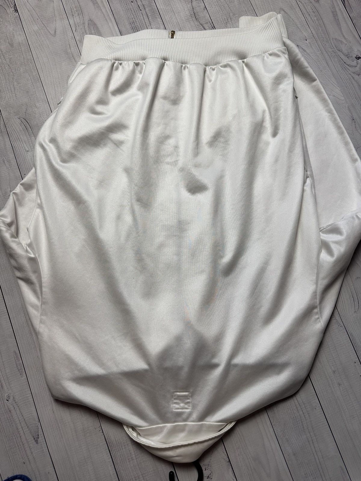 Adidas × Vintage Vintage adidas originals chile 62 track jacket size M white Size US M / EU 48-50 / 2 - 7 Thumbnail