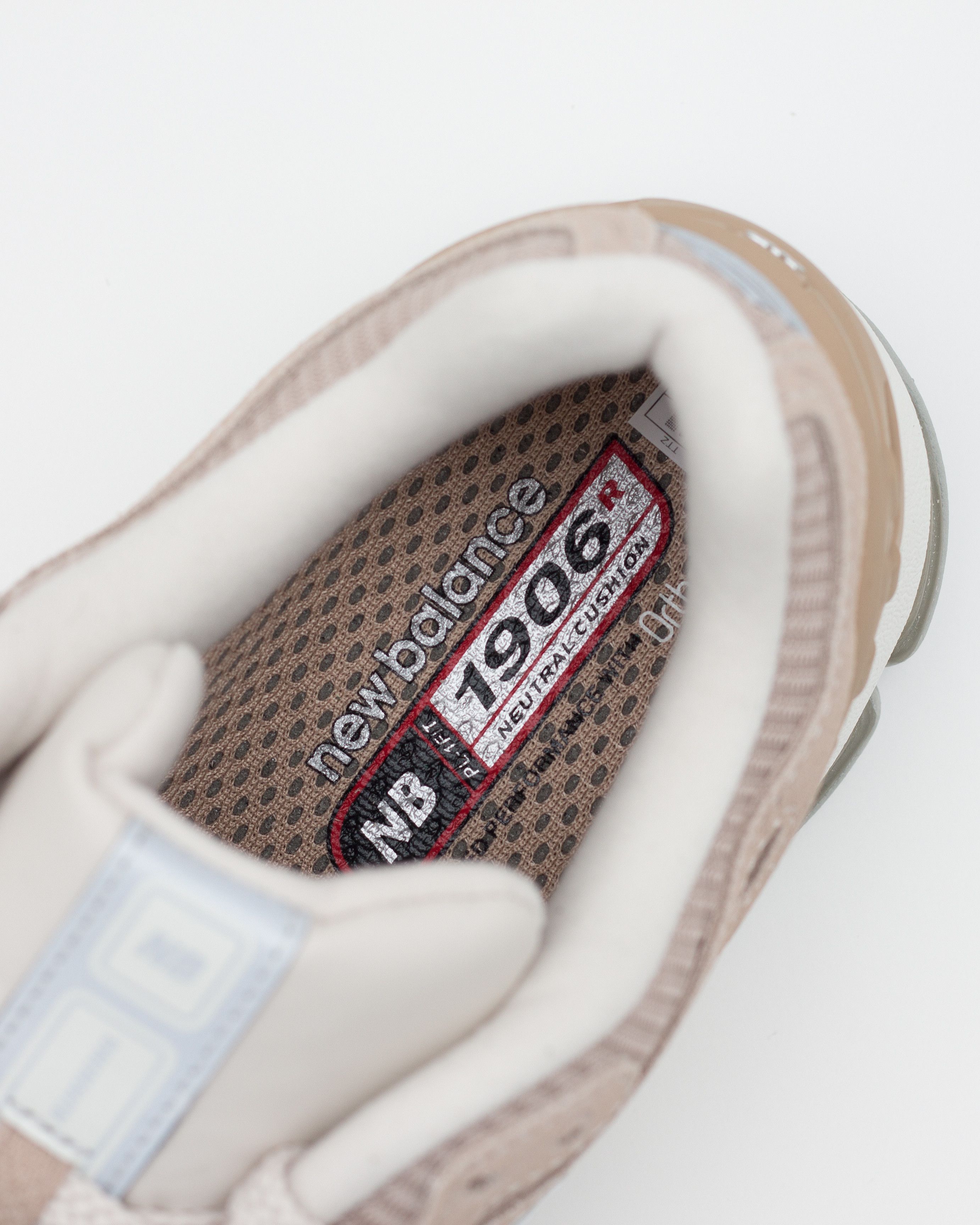 New Balance 1906R Mindful Grey M1906RW Size US 10 / EU 43 - 8 Thumbnail