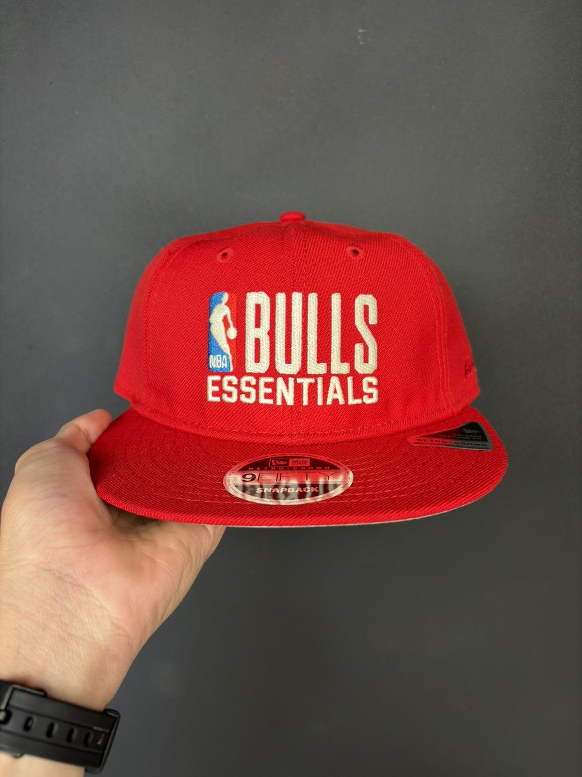 Fear of God × New Era New Era x Fear of God Bulls Essentials Size ONE SIZE - 1 Thumbnail