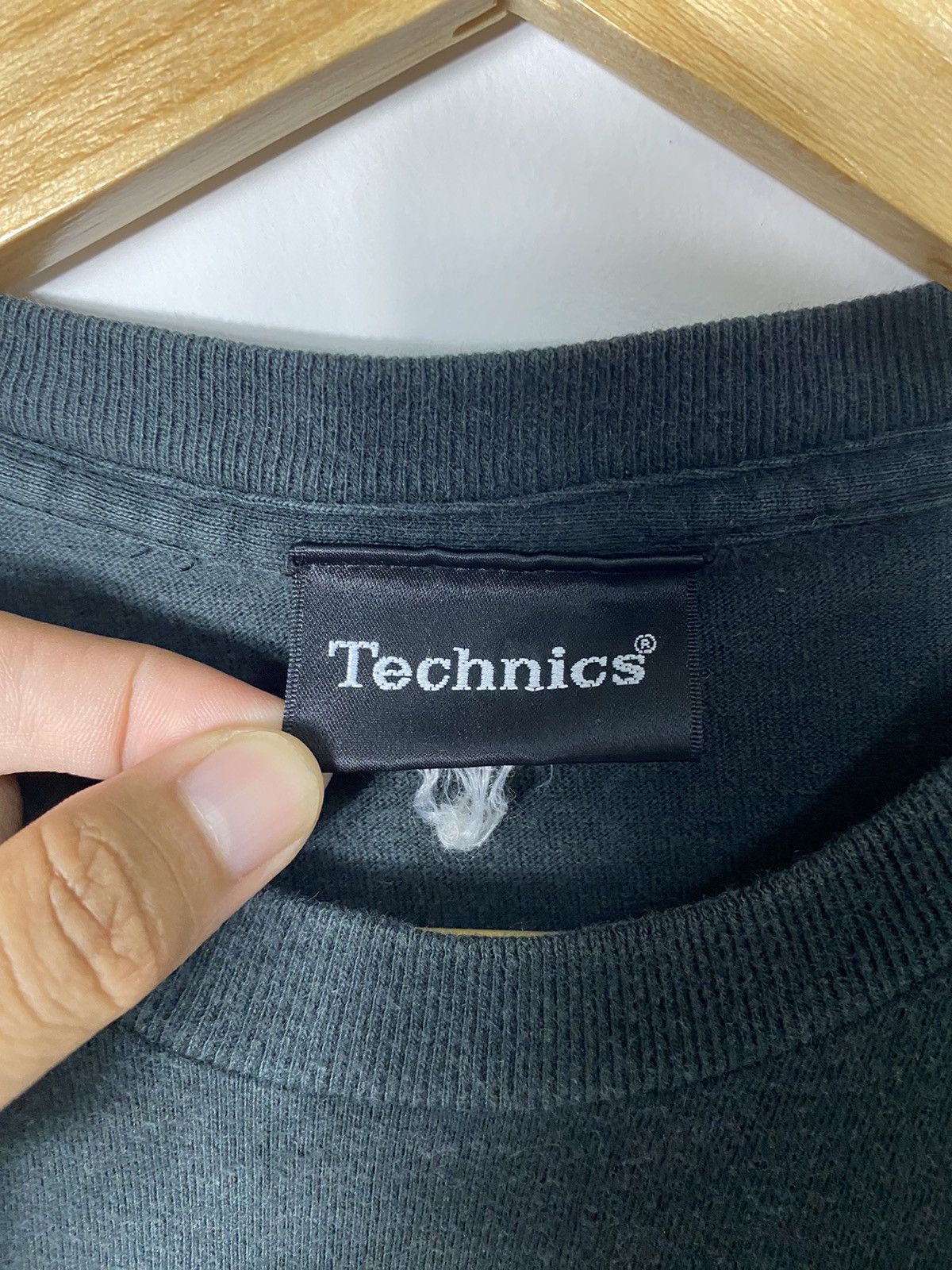 Vintage Vintage 2000s Technics T-shirt Size US M / EU 48-50 / 2 - 4 Thumbnail