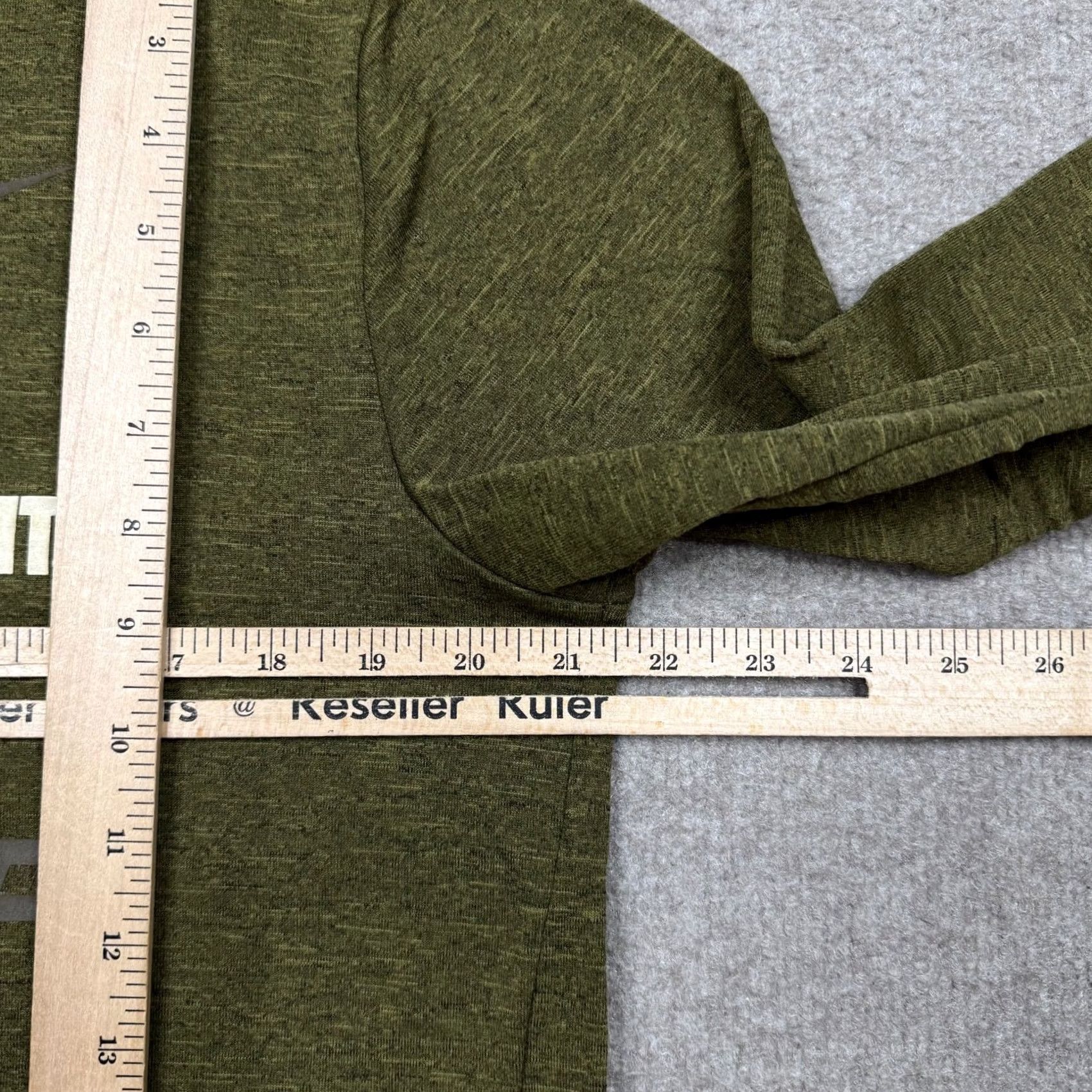 Nike Nike T Shirt Men's M Green Long Sleeve Lightweight Performance Breathable Size US M / EU 48-50 / 2 - 6 Thumbnail