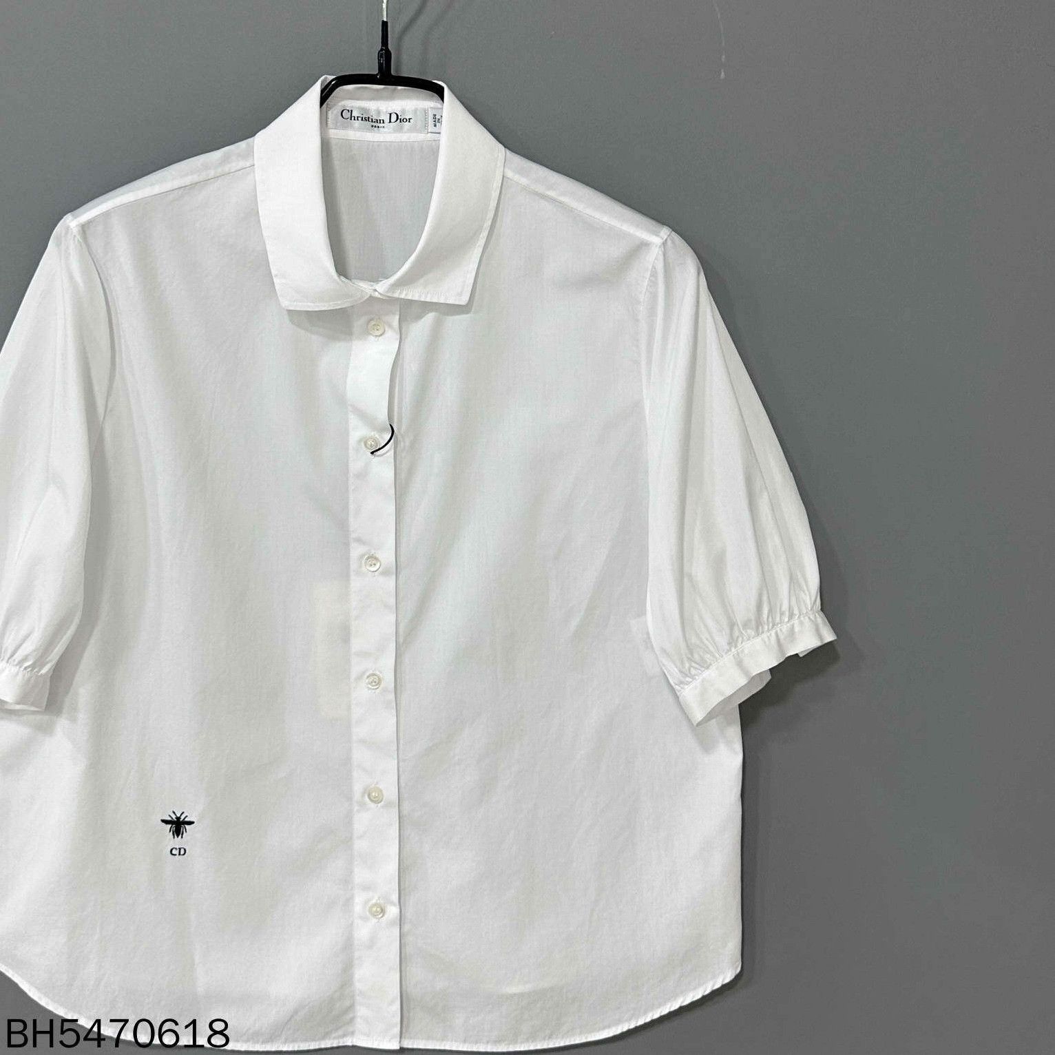Dior bee embroidered shirt by Dior Size US S / EU 44-46 / 1 - 1 Thumbnail