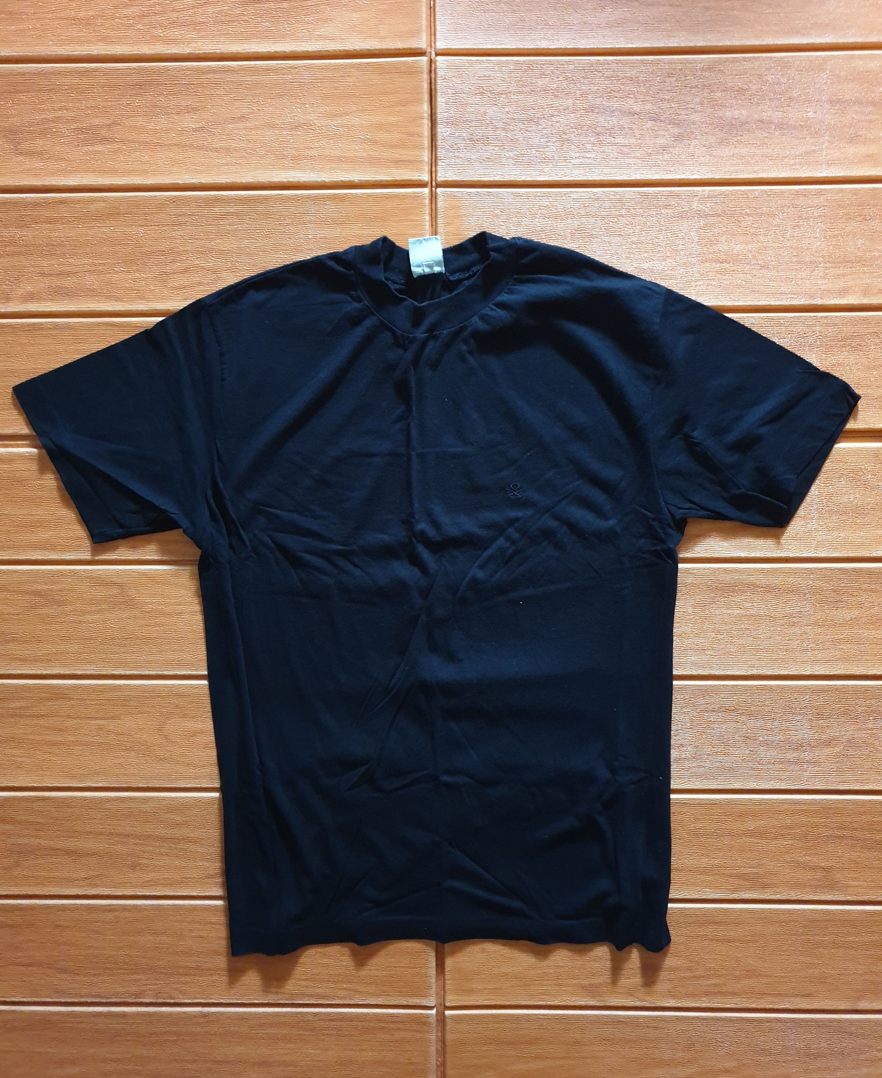 Vintage United colors of benetton shirt